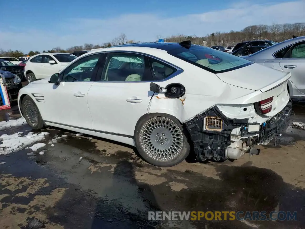 2 Photograph of a damaged car KMTGB4SC3NU092276 GENESIS G80 2022