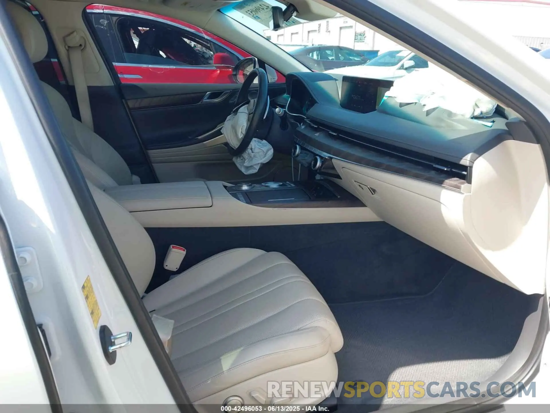 5 Photograph of a damaged car KMTGB4SC9NU137558 GENESIS G80 2022