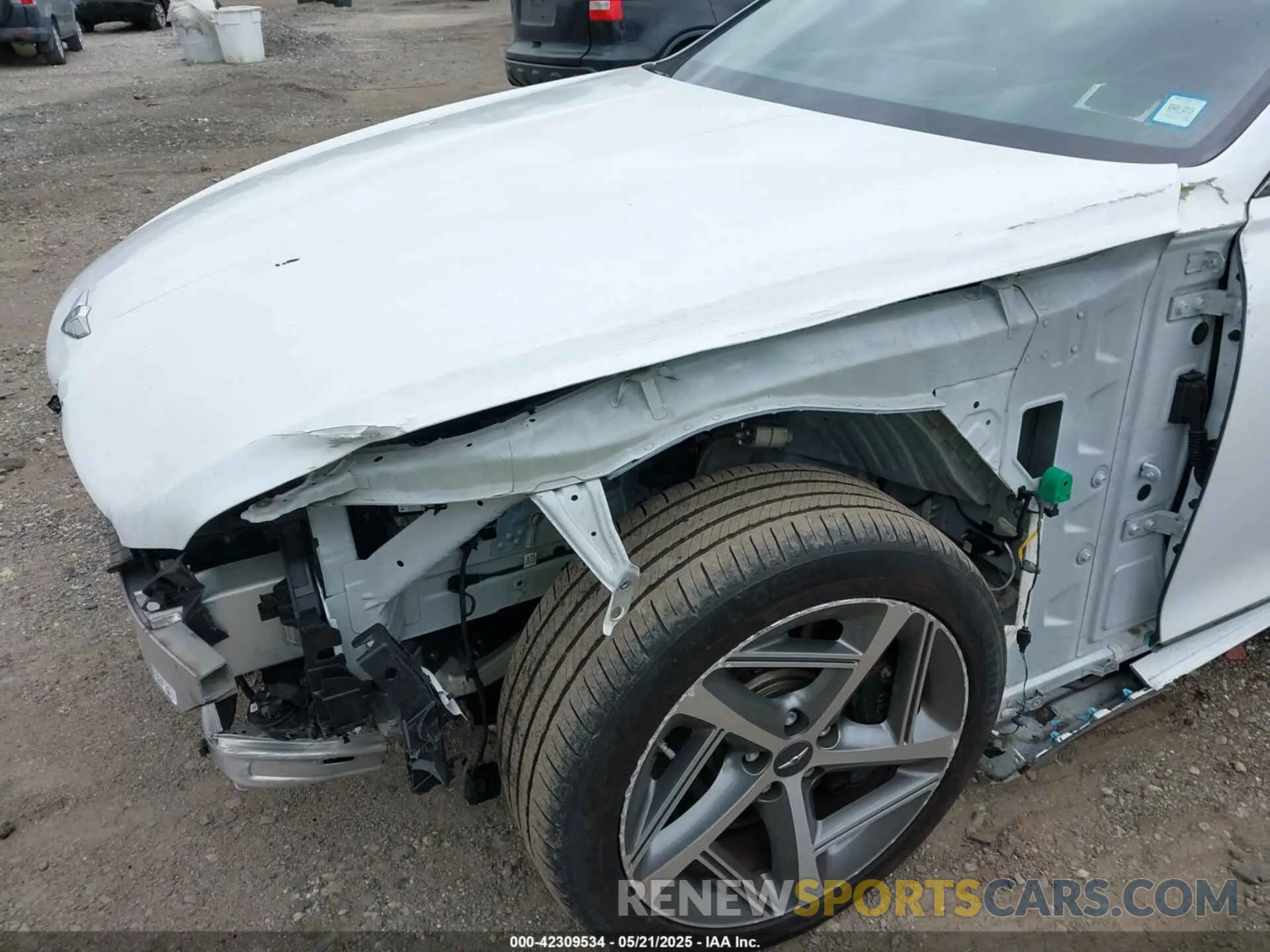 18 Photograph of a damaged car KMTGA4SC4PU153169 GENESIS G80 2023