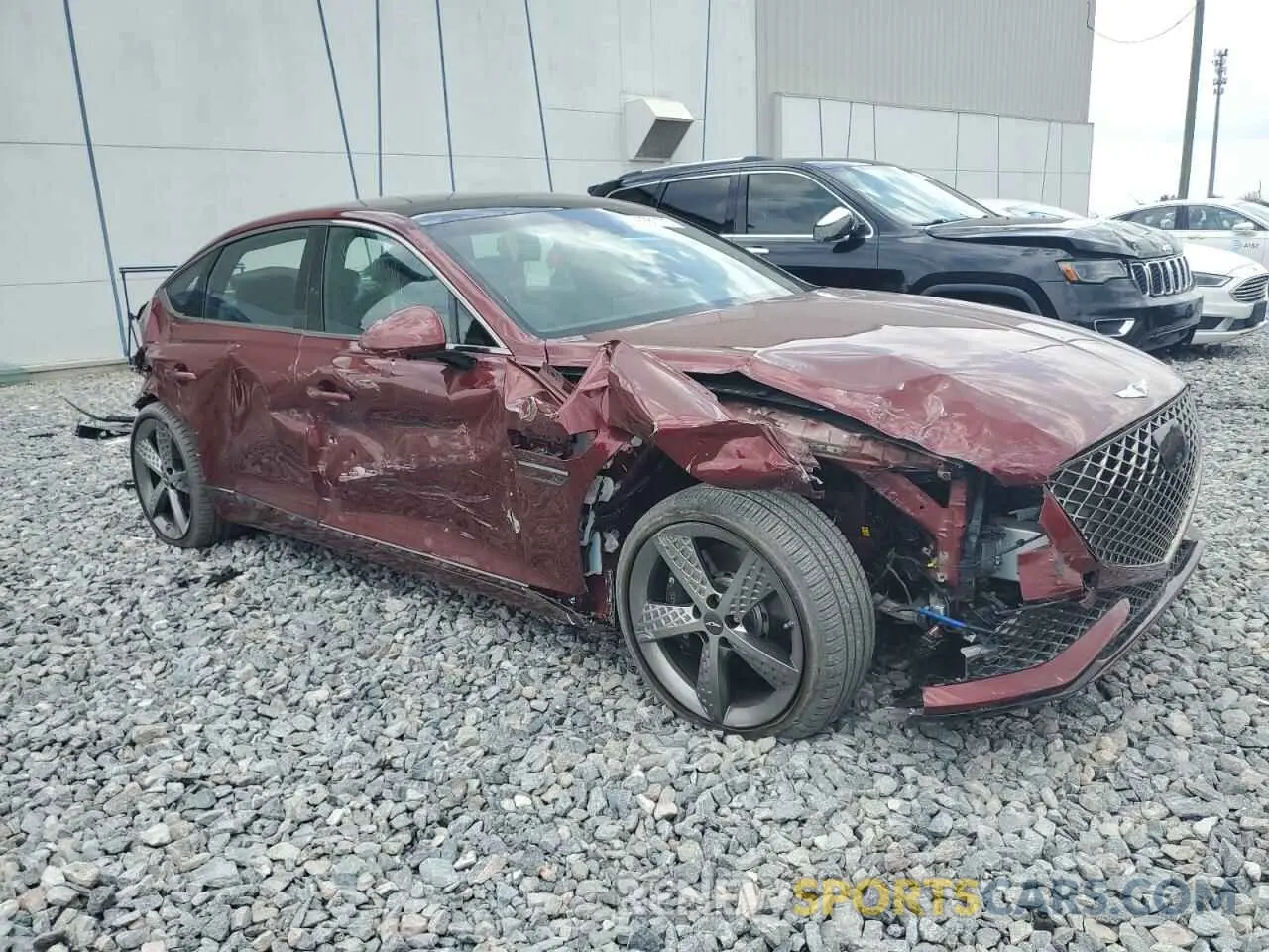 4 Фотография поврежденного автомобиля KMTGB4SD0RU238017 GENESIS G80 2024
