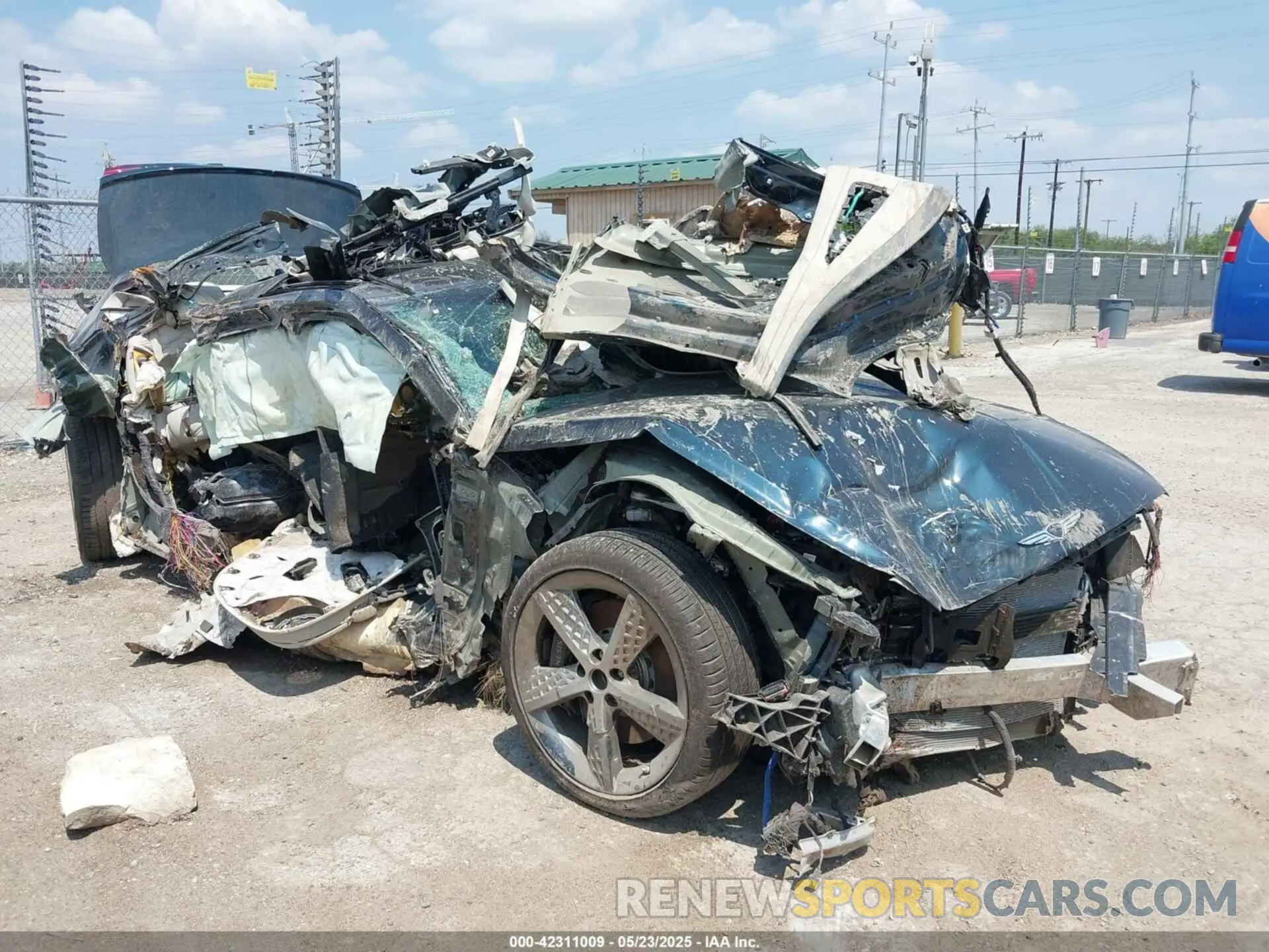 1 Фотография поврежденного автомобиля KMTGG4SD2SU286304 GENESIS G80 2025