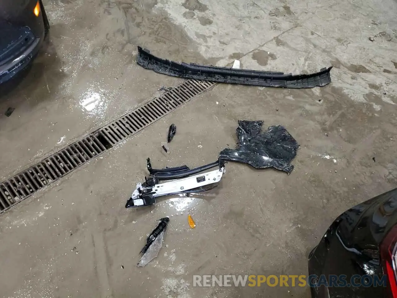 12 Photograph of a damaged car KMTGG4SD3SU267227 GENESIS G80 2025