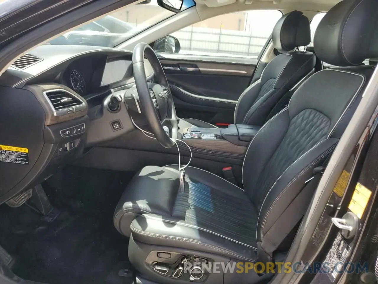 7 Photograph of a damaged car KMTF54PH1LU076923 GENESIS G90 2020