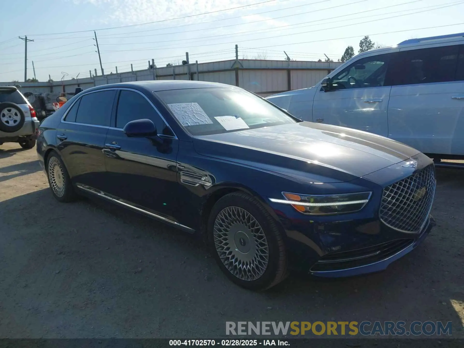 1 Фотография поврежденного автомобиля KMTF54PH4MU085164 GENESIS G90 2021