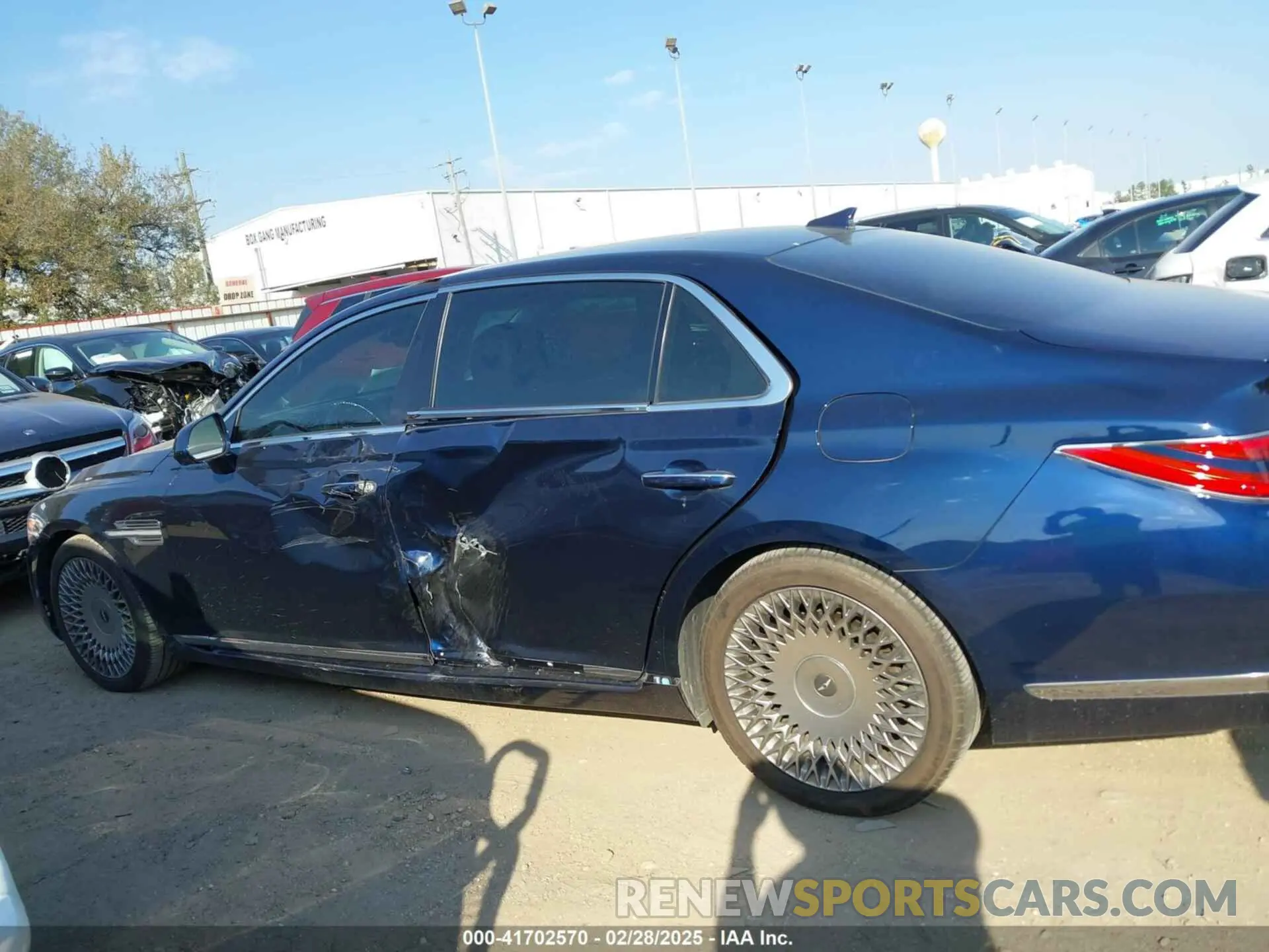 14 Фотография поврежденного автомобиля KMTF54PH4MU085164 GENESIS G90 2021