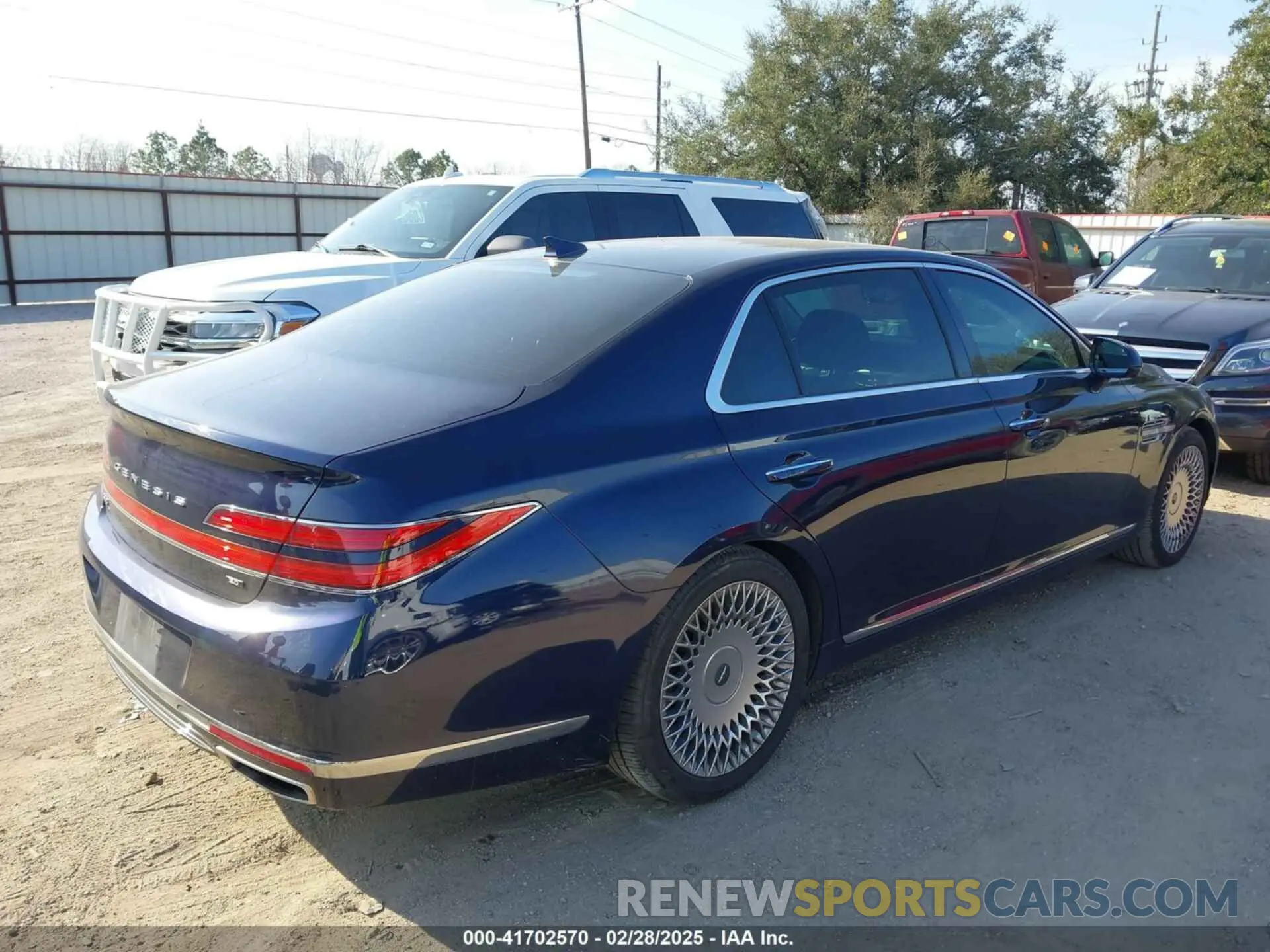 4 Фотография поврежденного автомобиля KMTF54PH4MU085164 GENESIS G90 2021