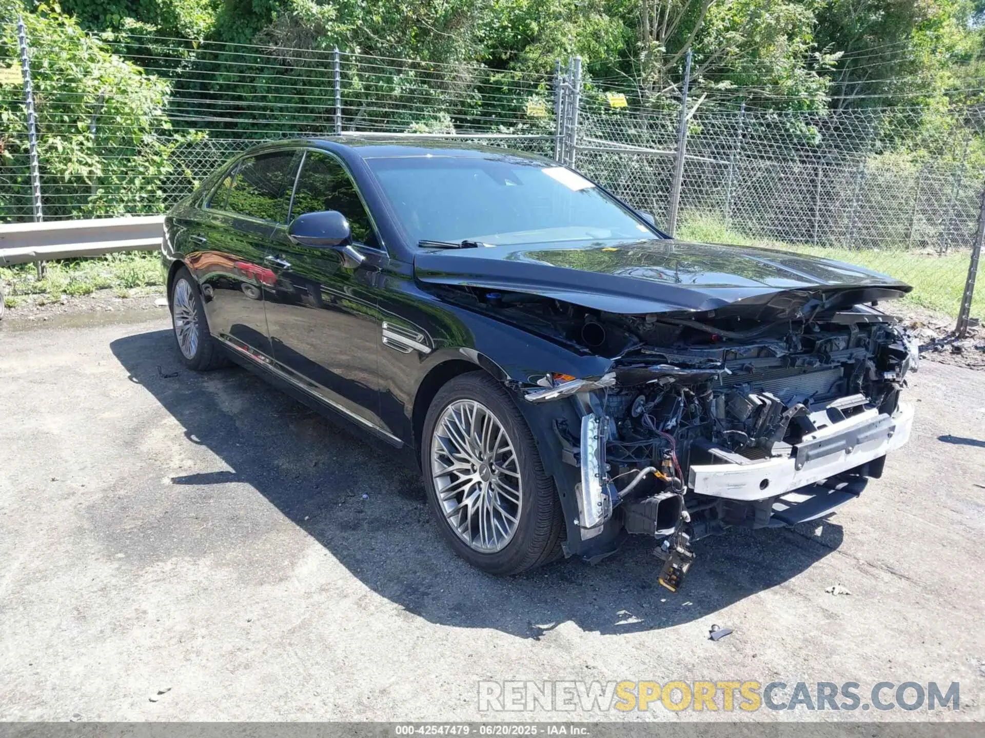 1 Фотография поврежденного автомобиля KMTF54PH3NU094519 GENESIS G90 2022