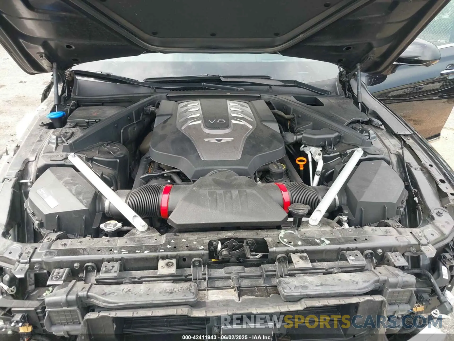 10 Photograph of a damaged car KMTF54PH6NU096409 GENESIS G90 2022