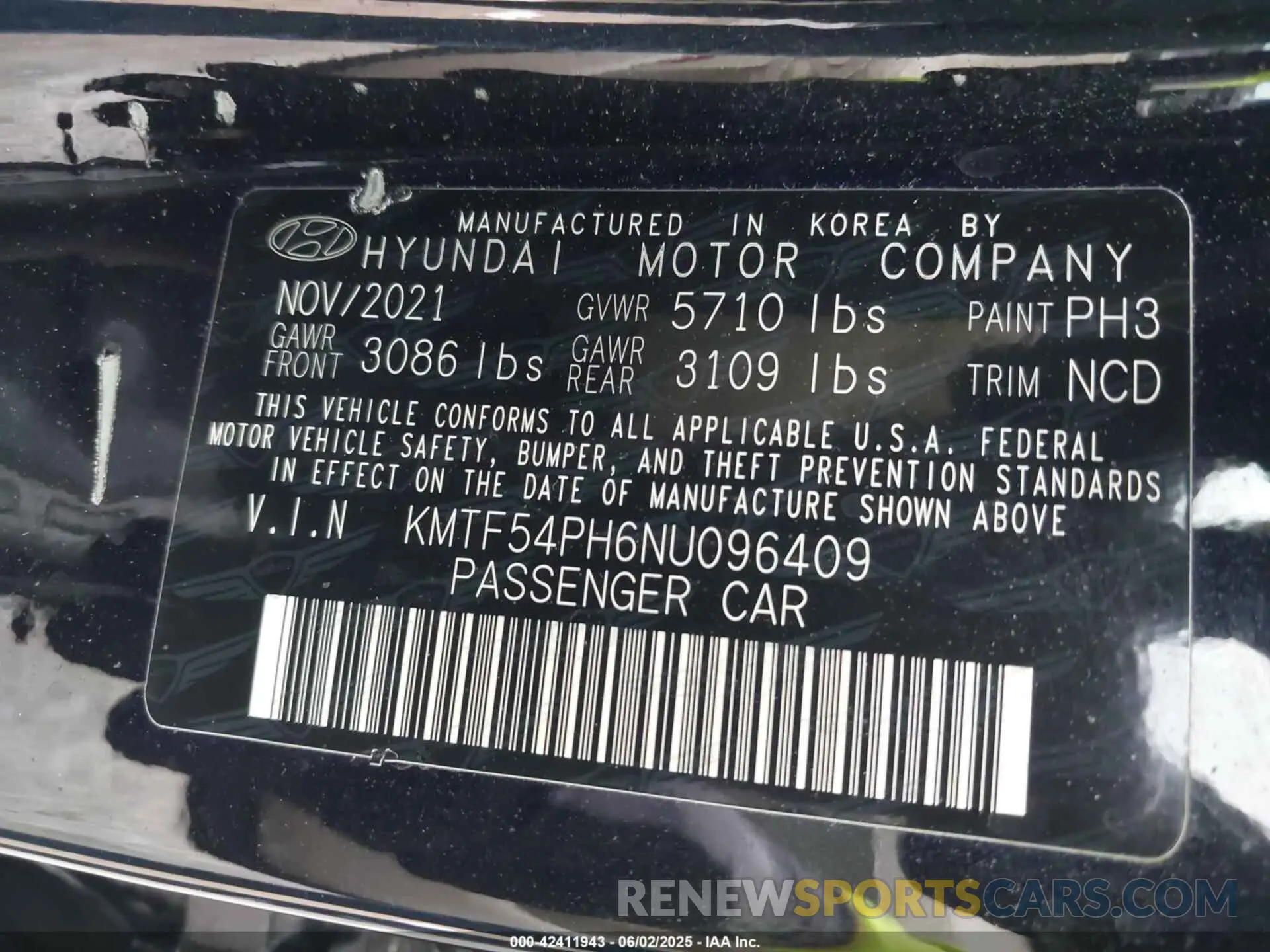 9 Photograph of a damaged car KMTF54PH6NU096409 GENESIS G90 2022