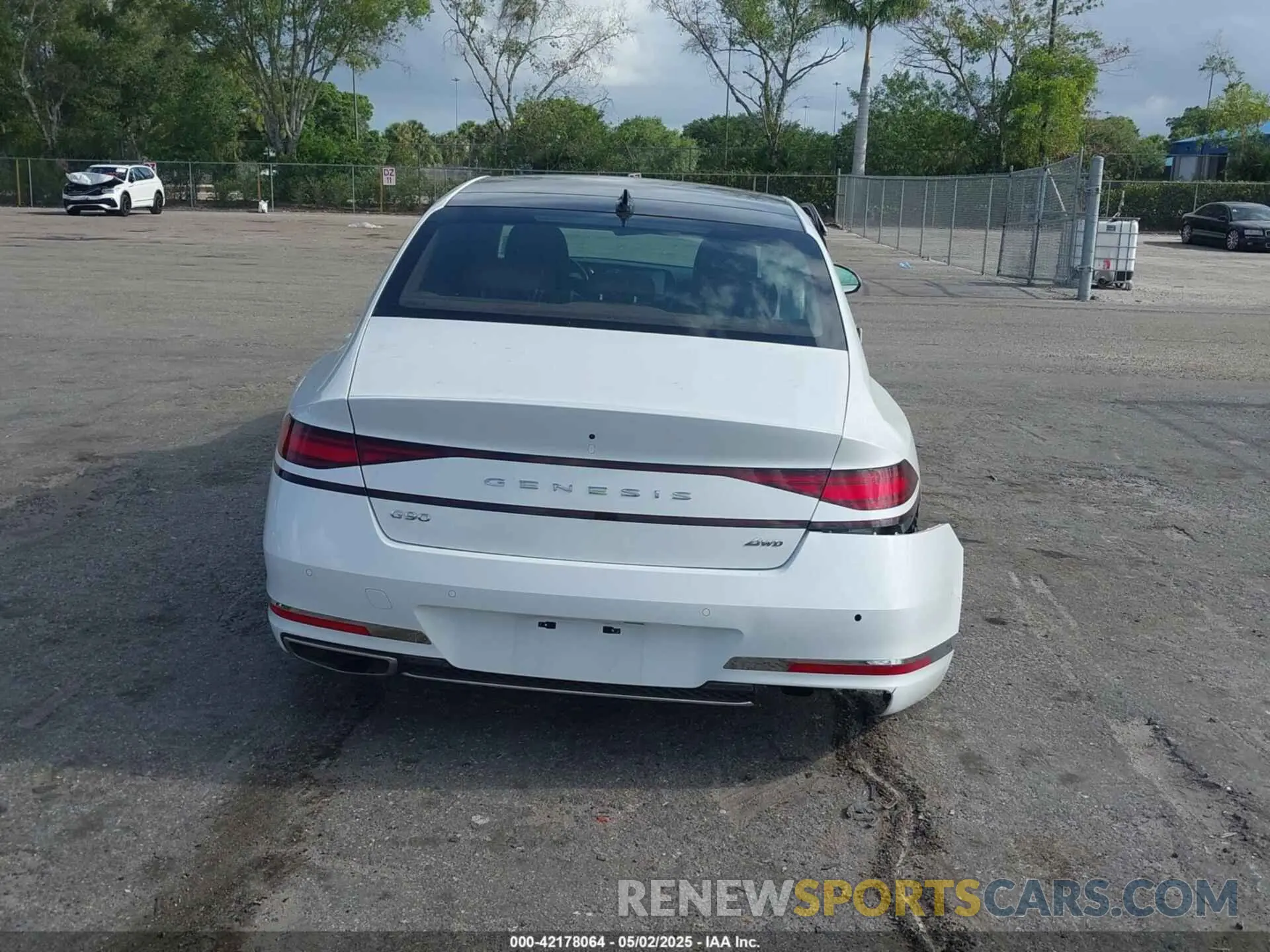 16 Фотография поврежденного автомобиля KMTFB4SD7RU037551 GENESIS G90 2024