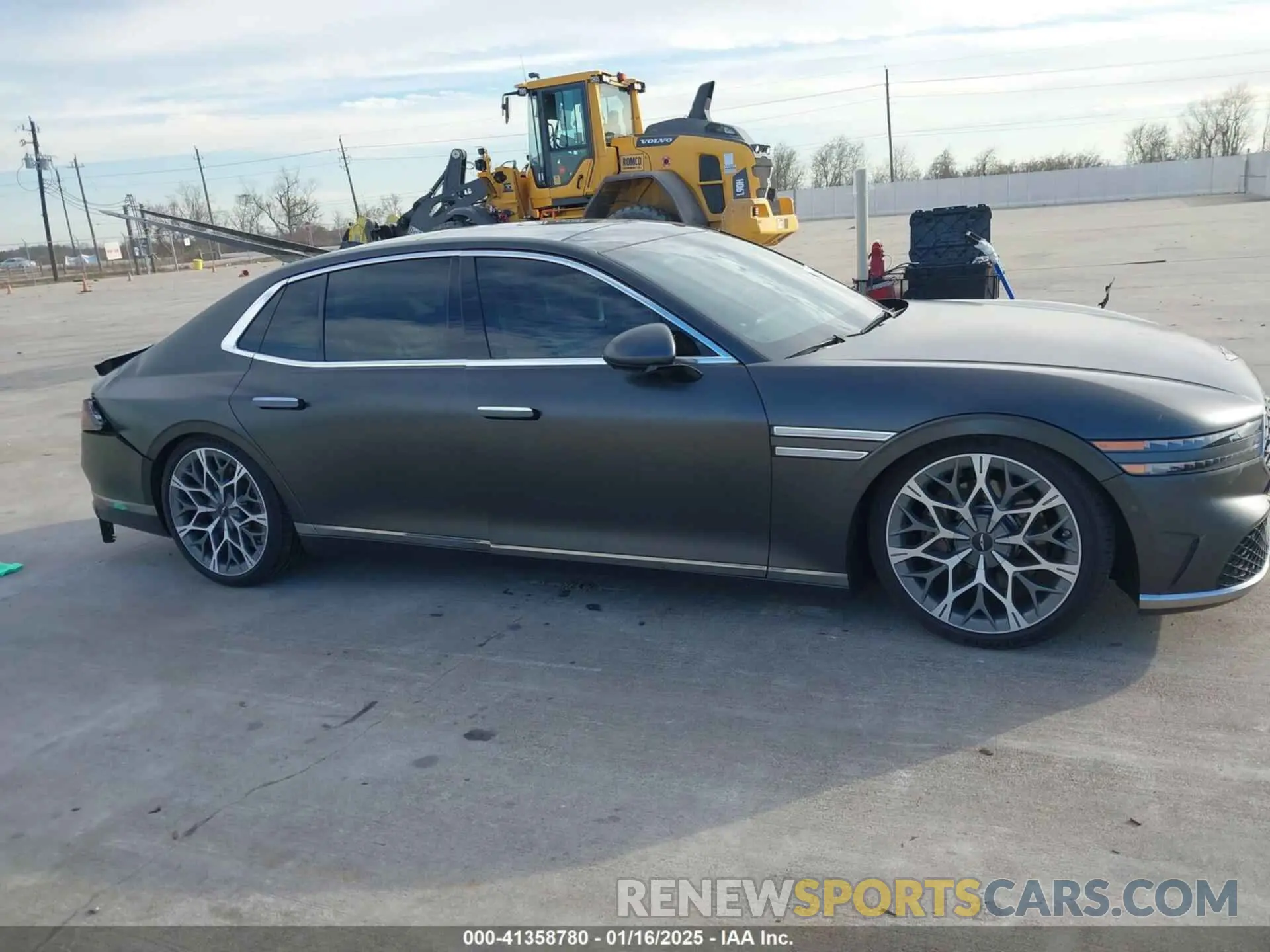12 Photograph of a damaged car KMTFC4SD3RU038046 GENESIS G90 2024