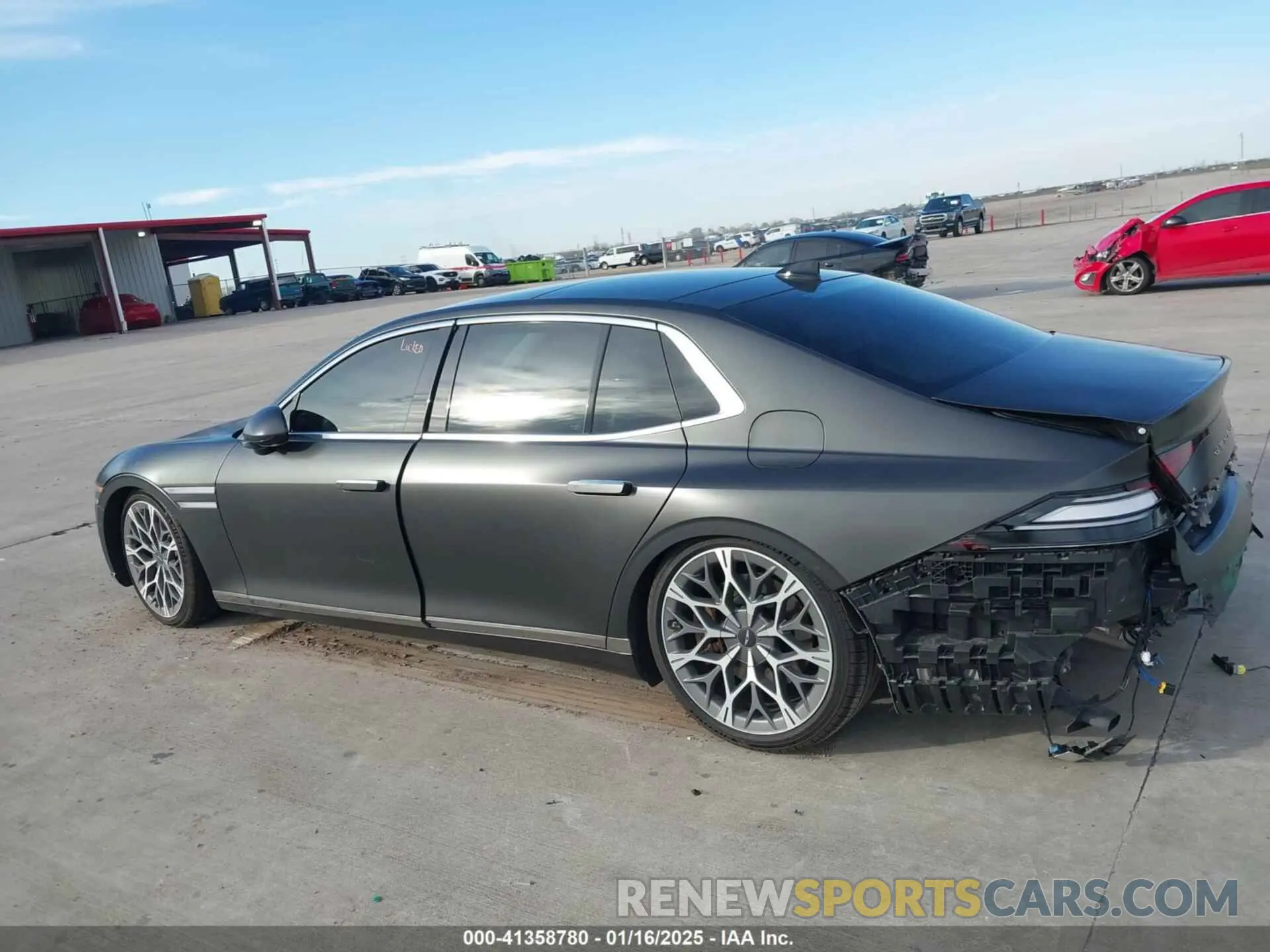 13 Photograph of a damaged car KMTFC4SD3RU038046 GENESIS G90 2024