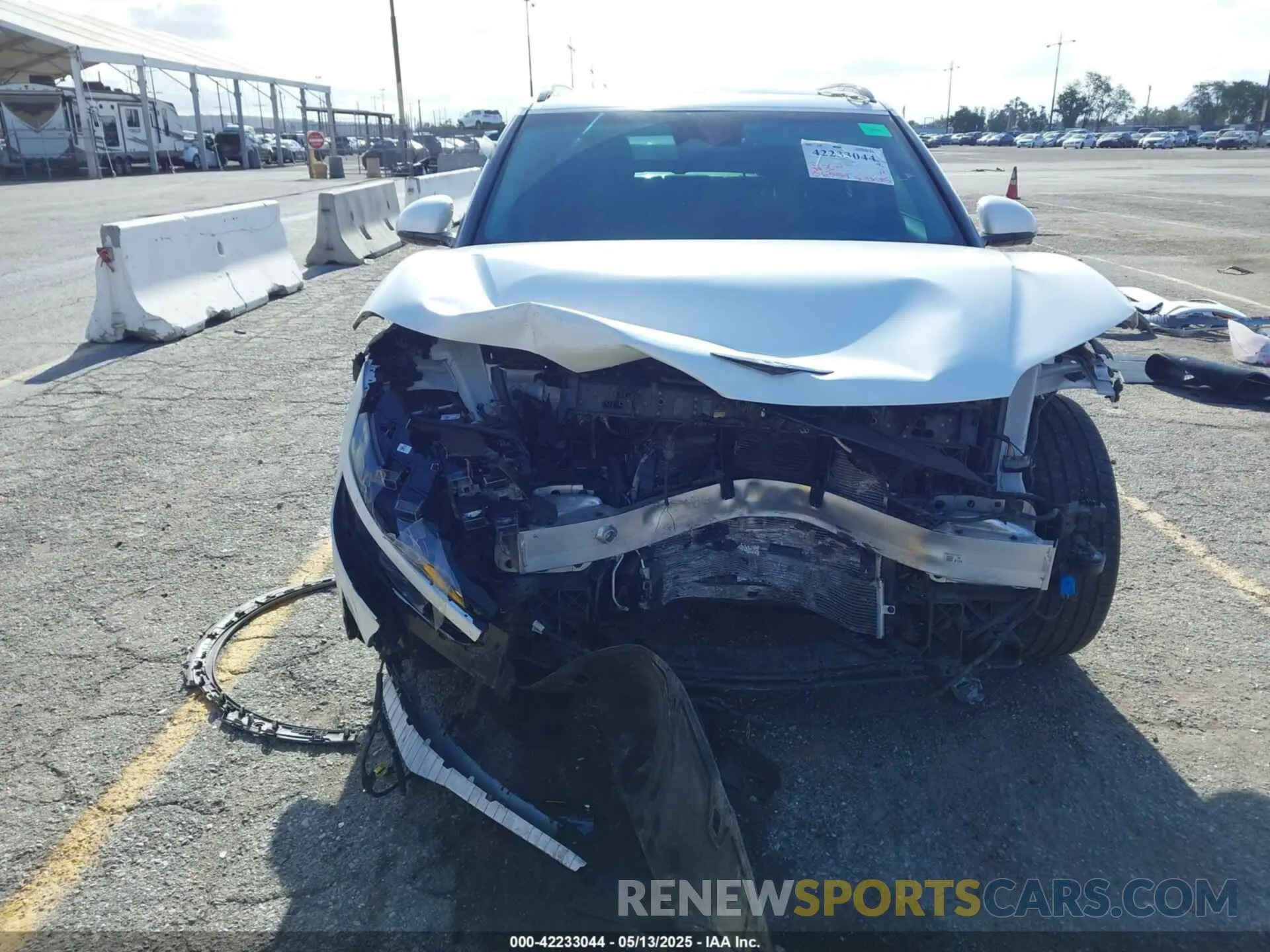 6 Photograph of a damaged car KMUKEDTB2PU014917 GENESIS GV60 2023