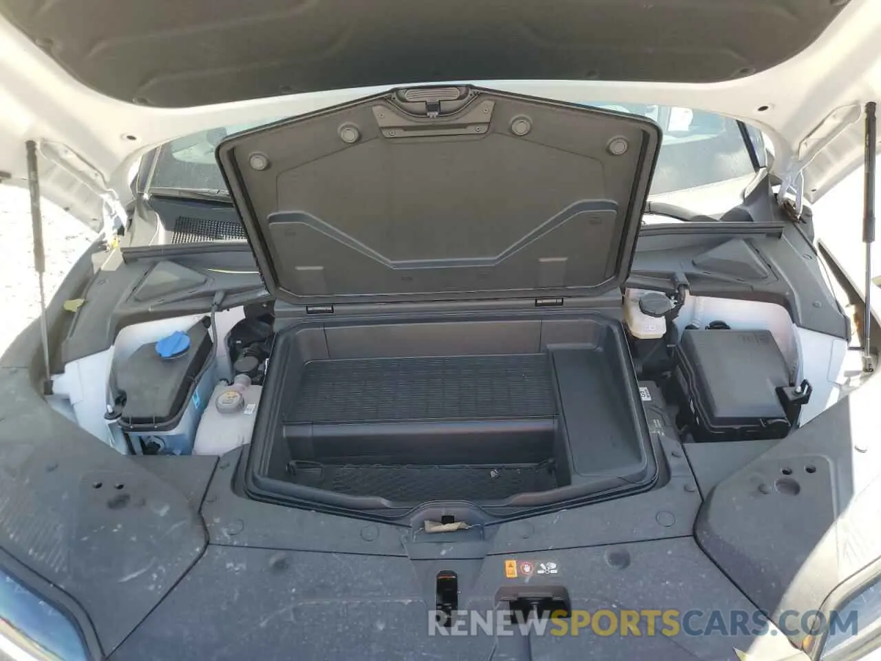 13 Фотография поврежденного автомобиля KMUKEDTB6PU017545 GENESIS GV60 PERFO 2023