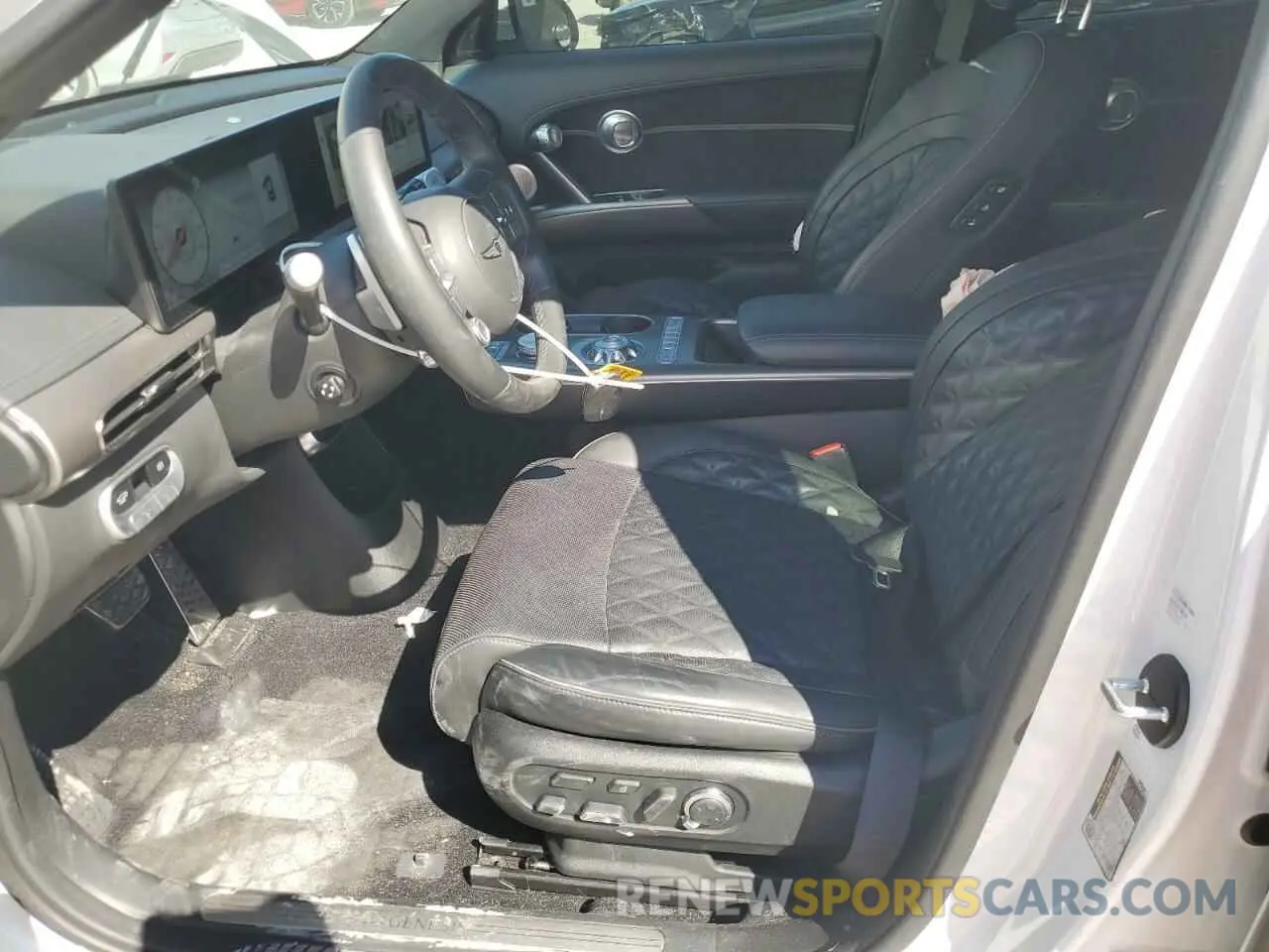 7 Фотография поврежденного автомобиля KMUKEDTB6PU017545 GENESIS GV60 PERFO 2023