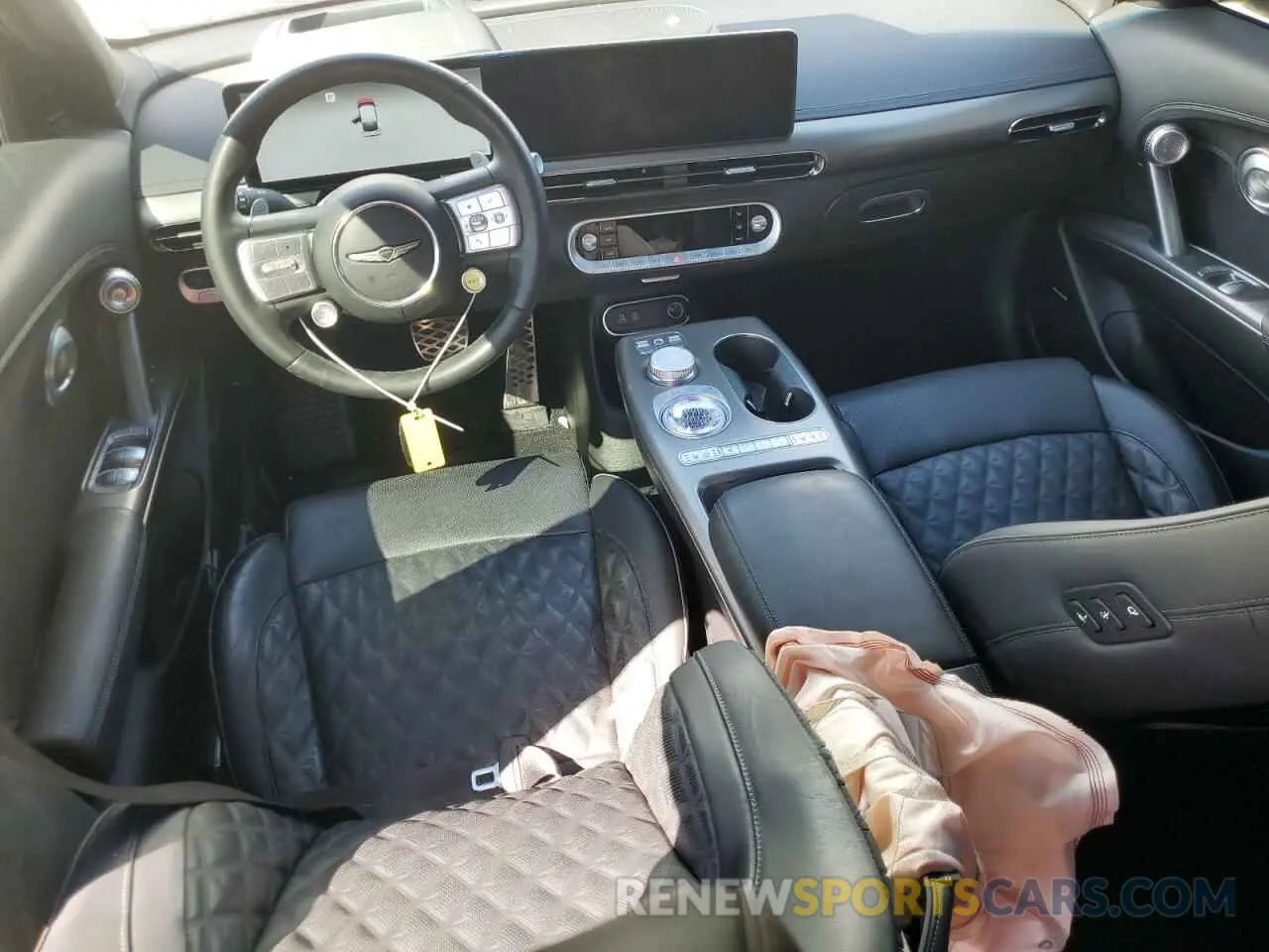 8 Фотография поврежденного автомобиля KMUKEDTB6PU017545 GENESIS GV60 PERFO 2023