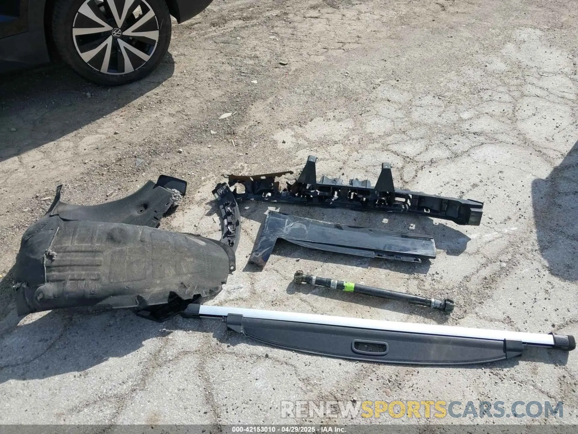 12 Фотография поврежденного автомобиля KMUMADTB2PU089637 GENESIS GV70 2023