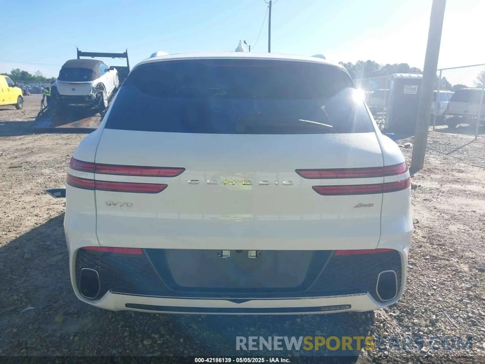 16 Фотография поврежденного автомобиля KMUMADTB7PU120364 GENESIS GV70 2023