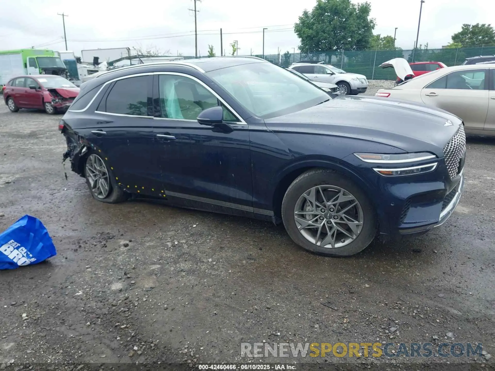 1 Фотография поврежденного автомобиля KMUMADTB7PU130120 GENESIS GV70 2023