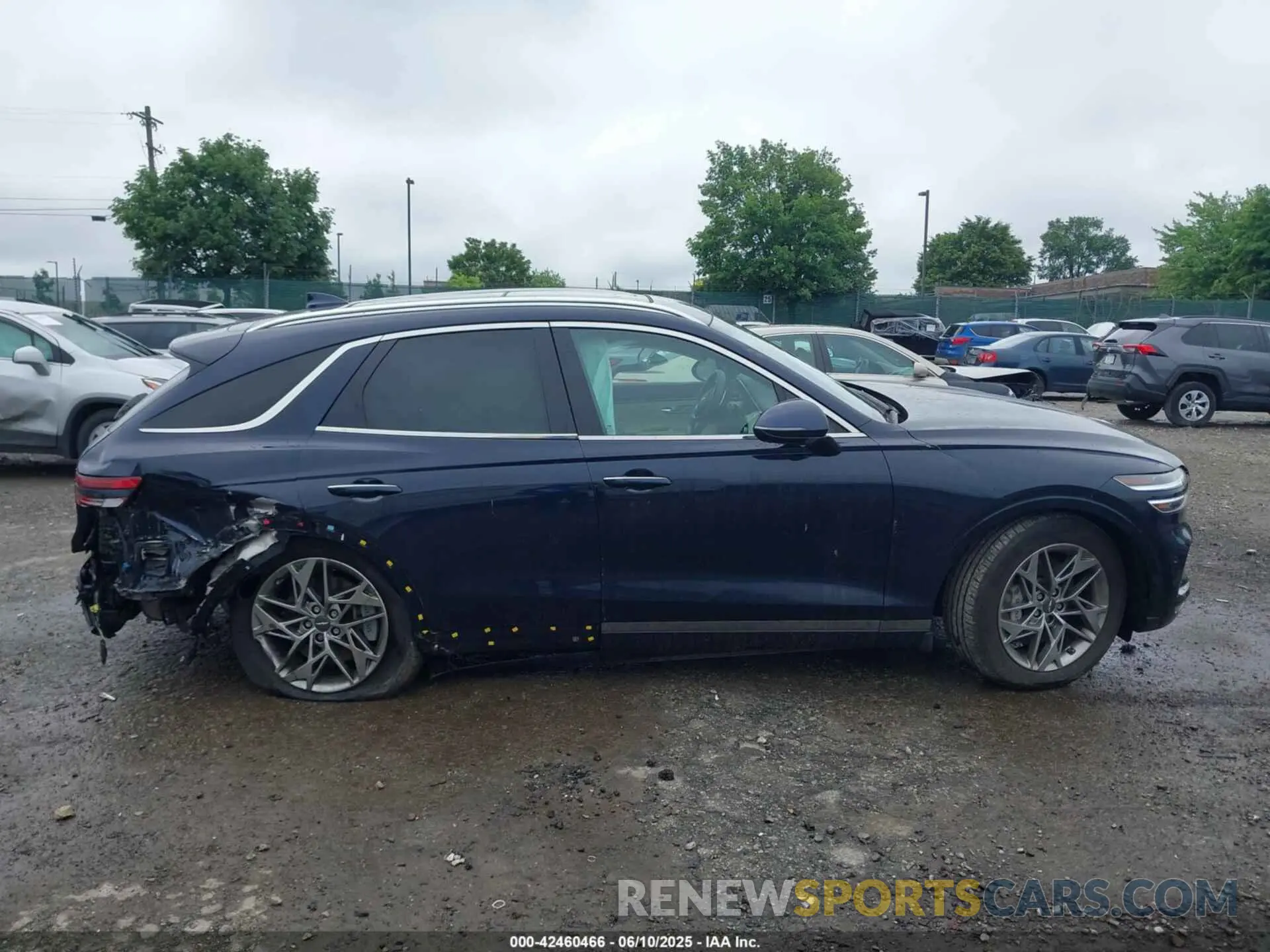 12 Фотография поврежденного автомобиля KMUMADTB7PU130120 GENESIS GV70 2023
