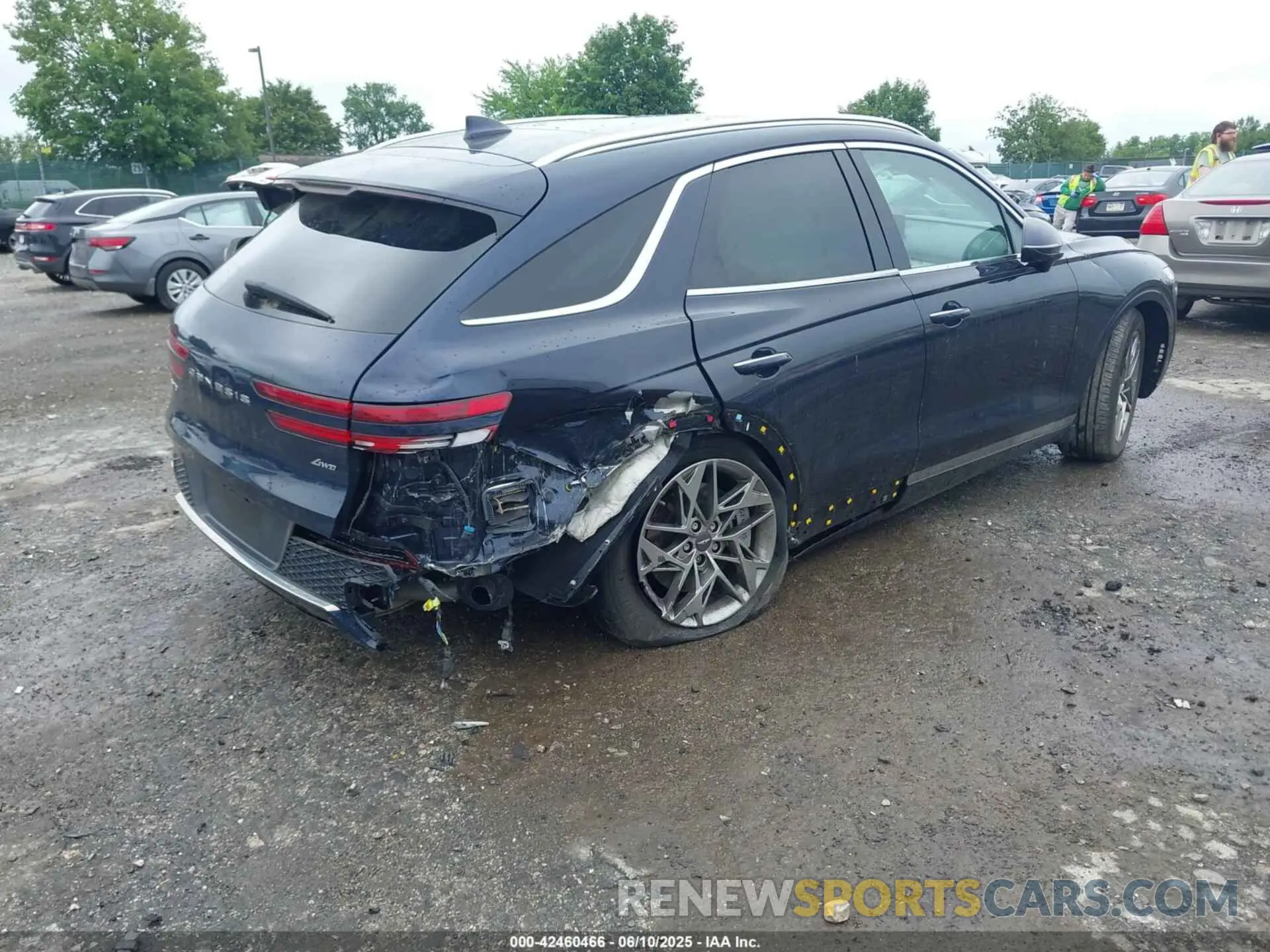 4 Фотография поврежденного автомобиля KMUMADTB7PU130120 GENESIS GV70 2023
