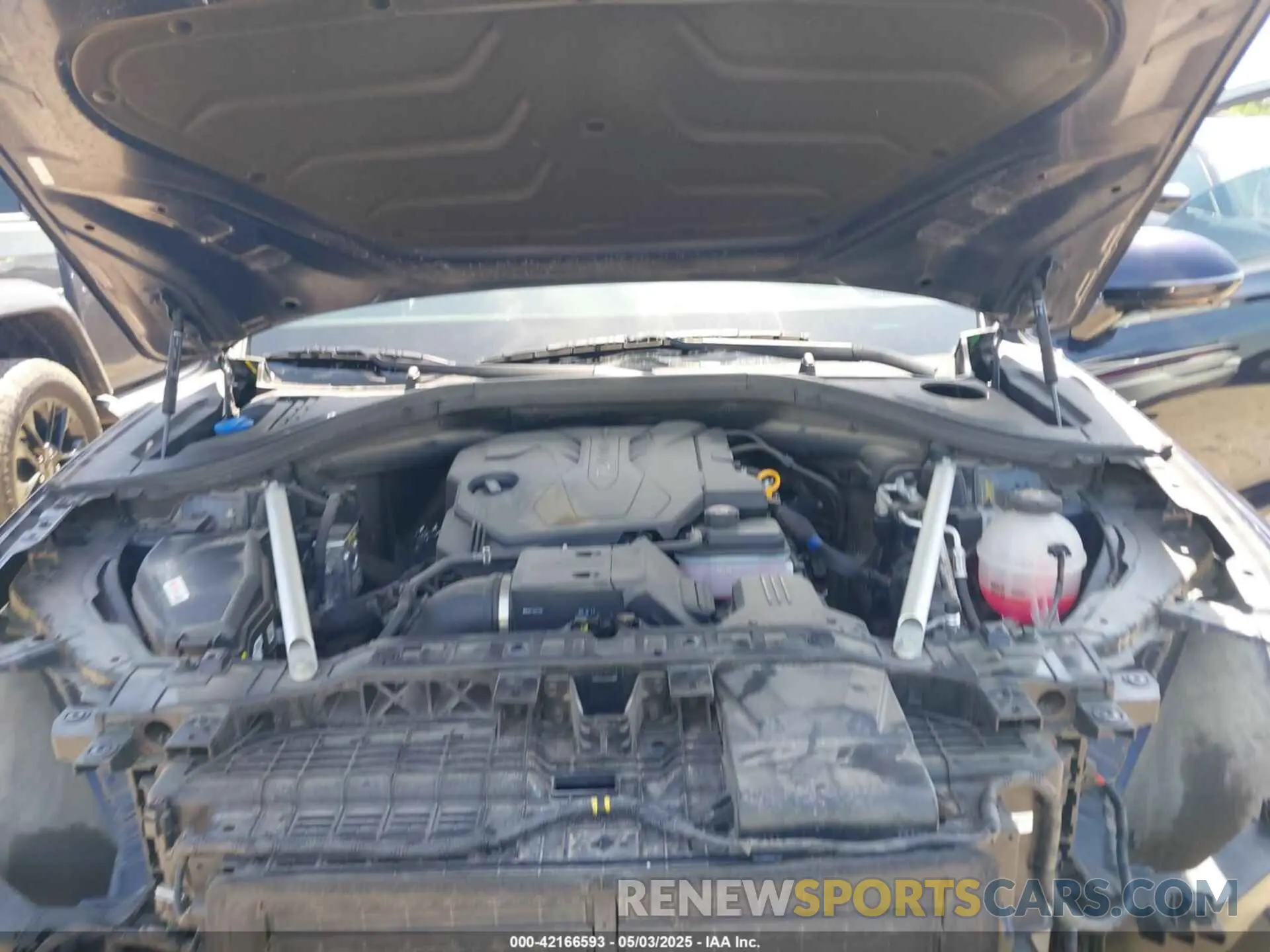 10 Фотография поврежденного автомобиля KMUMADTB8PU132393 GENESIS GV70 2023