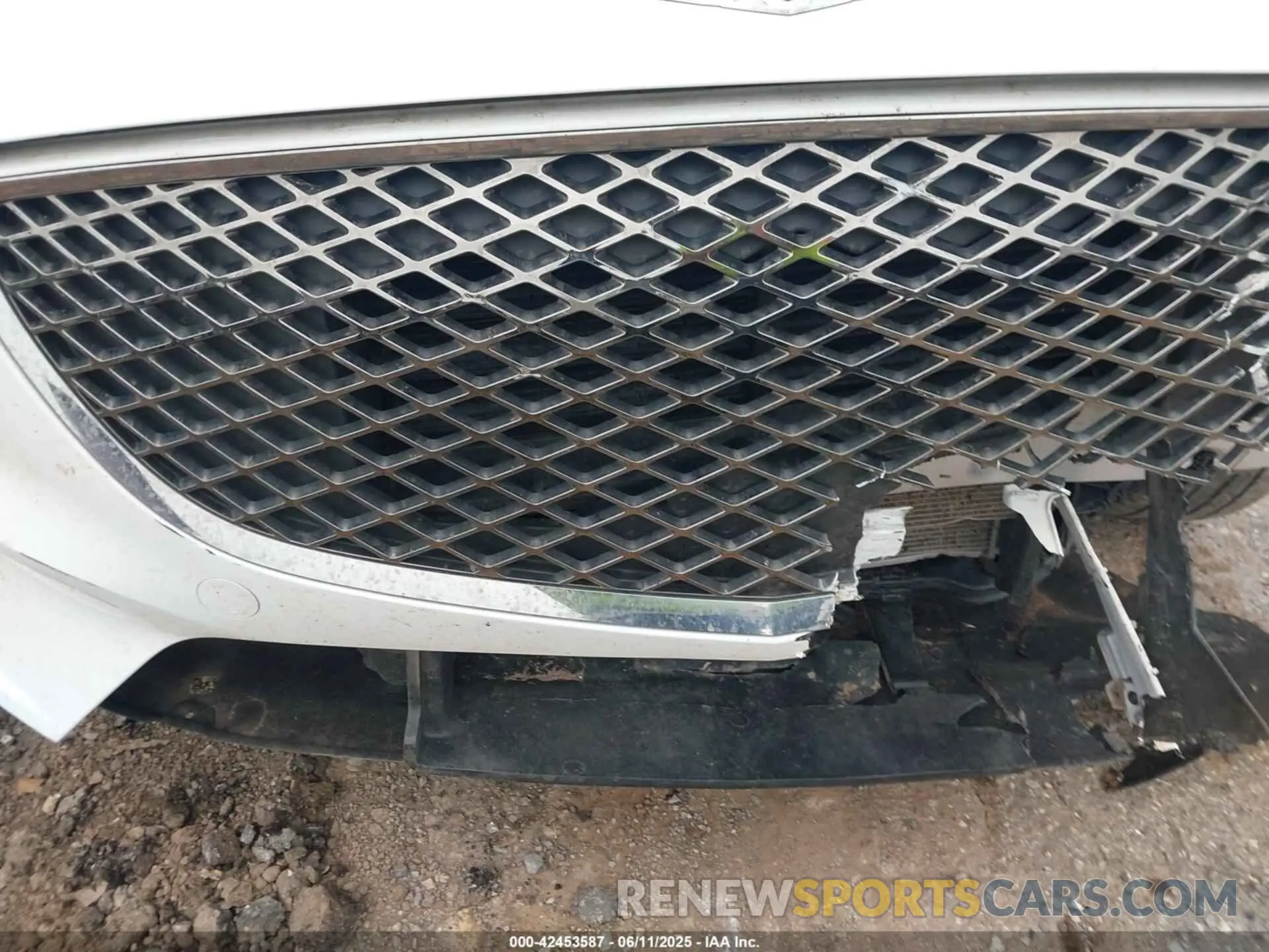 6 Photograph of a damaged car KMUMADTB9PU109219 GENESIS GV70 2023