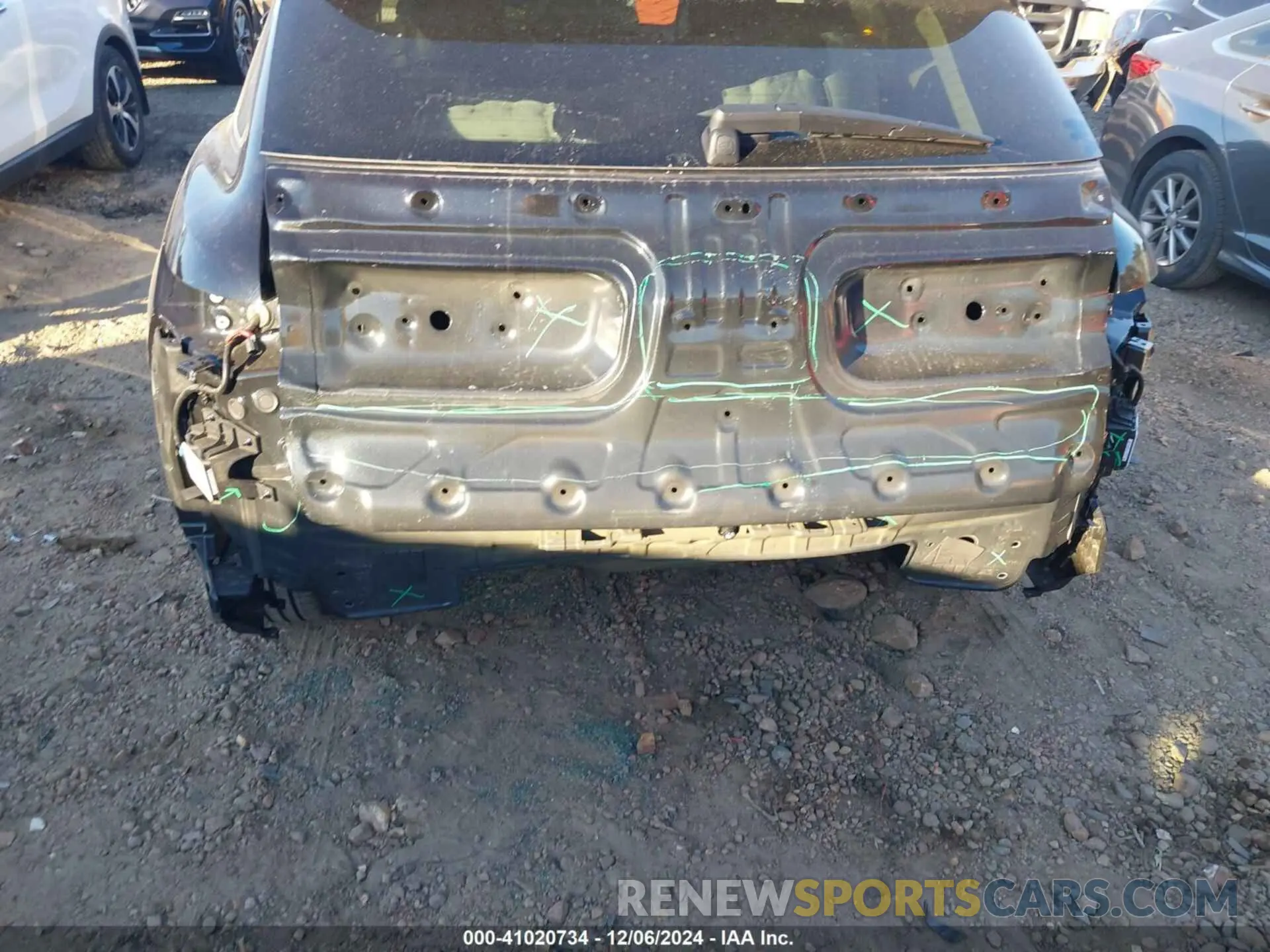 6 Photograph of a damaged car 5NMMADTB5SH018676 GENESIS GV70 2025