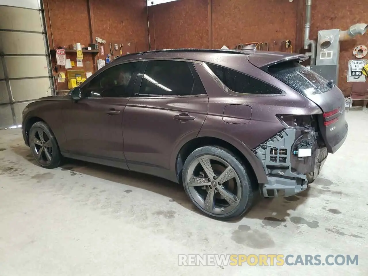 2 Photograph of a damaged car KMUMCDTC5NU043476 GENESIS GV70 BASE 2022