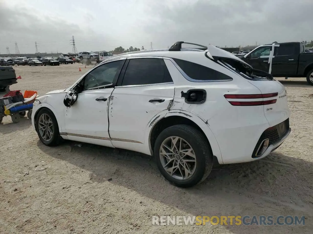 2 Фотография поврежденного автомобиля KMUMADTBXPU132783 GENESIS GV70 BASE 2023