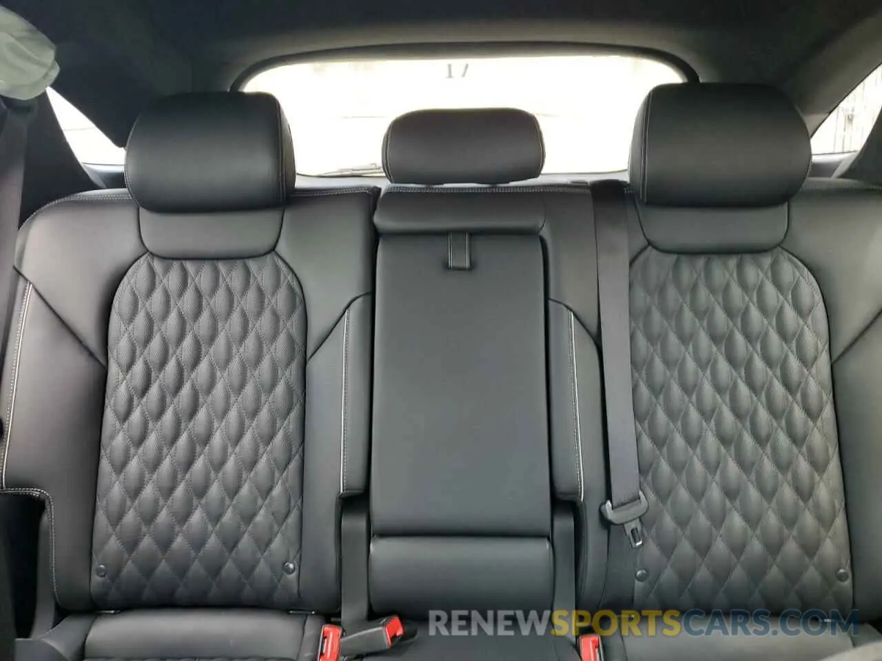 10 Фотография поврежденного автомобиля KMUMCDTC3PU098818 GENESIS GV70 BASE 2023