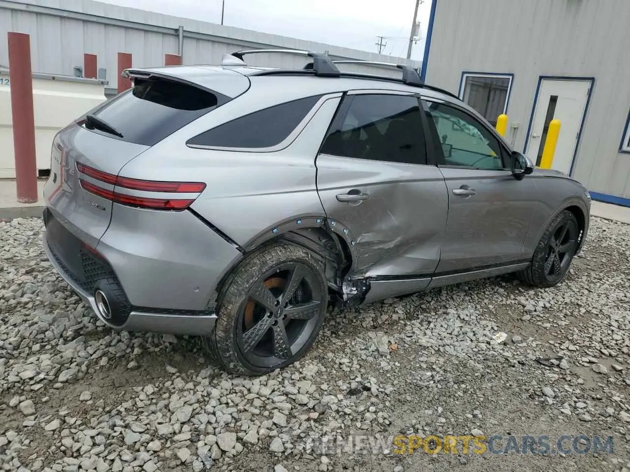3 Photograph of a damaged car 5NMMCDTC8SH027925 GENESIS GV70 BASE 2025