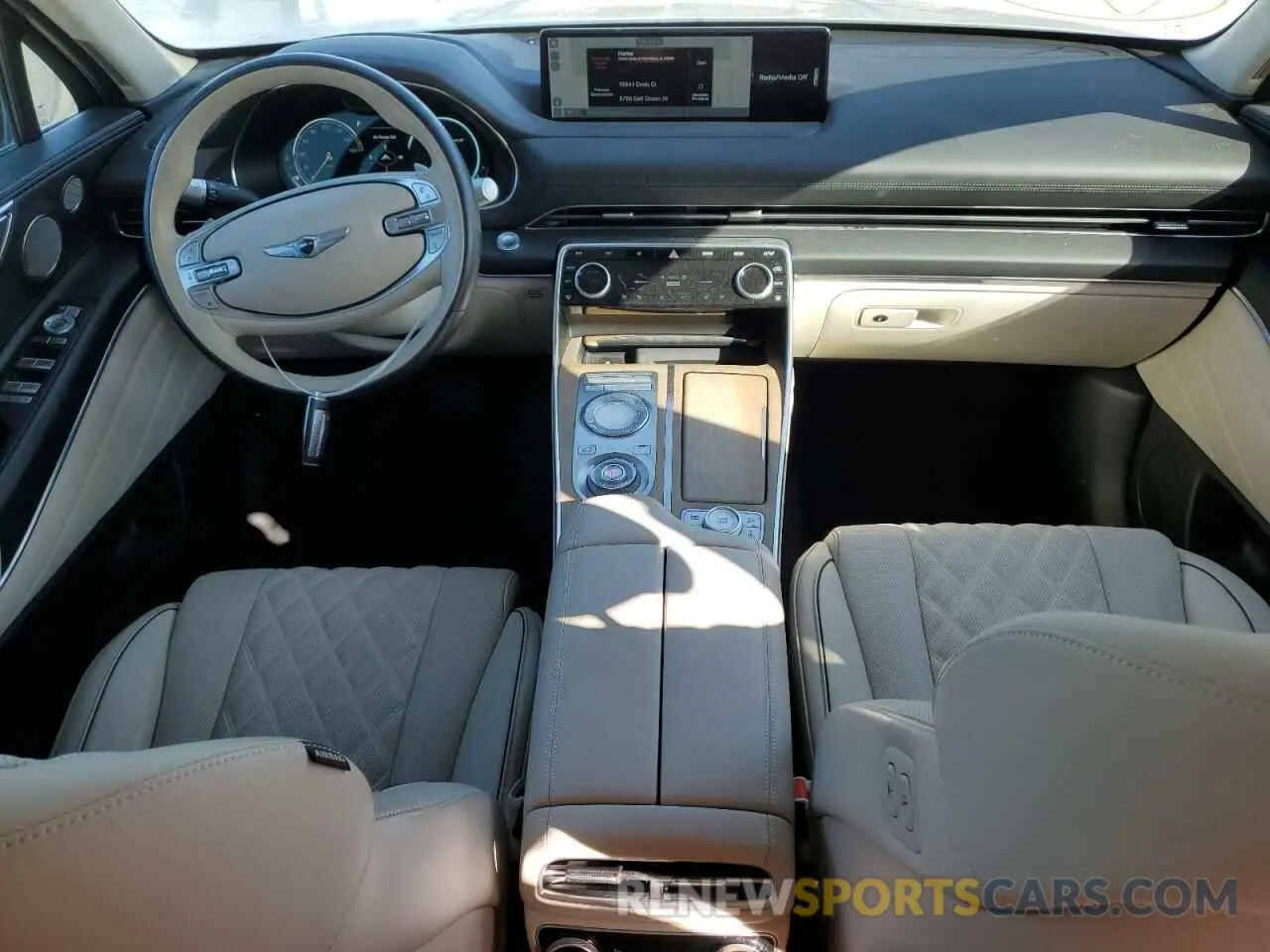 8 Photograph of a damaged car KMUHCESC7MU056379 GENESIS GV80 2021