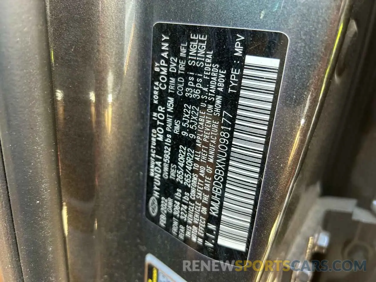 13 Photograph of a damaged car KMUHBDSBXNU098177 GENESIS GV80 2022