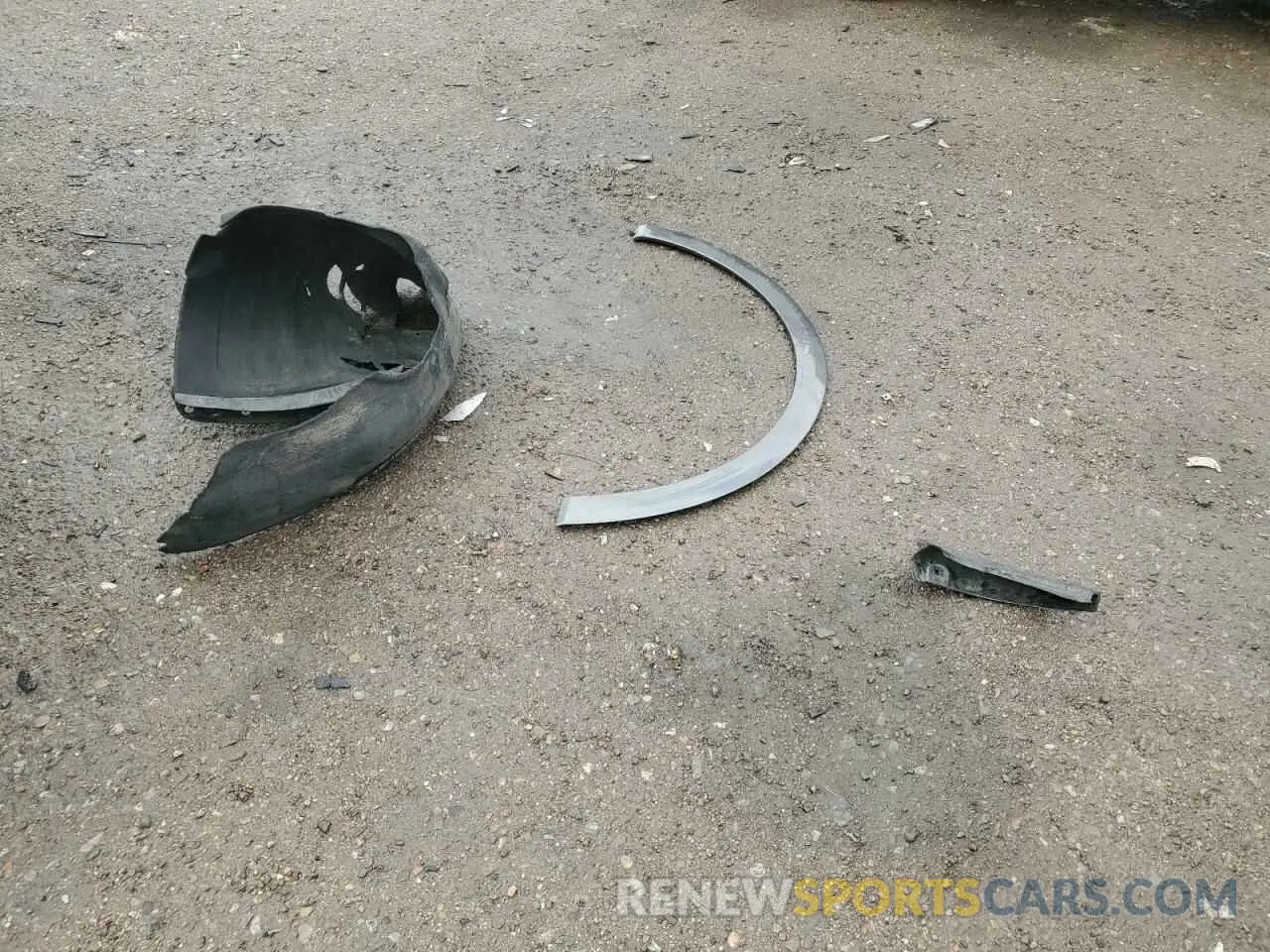14 Photograph of a damaged car KMUHCESC7NU076679 GENESIS GV80 2022