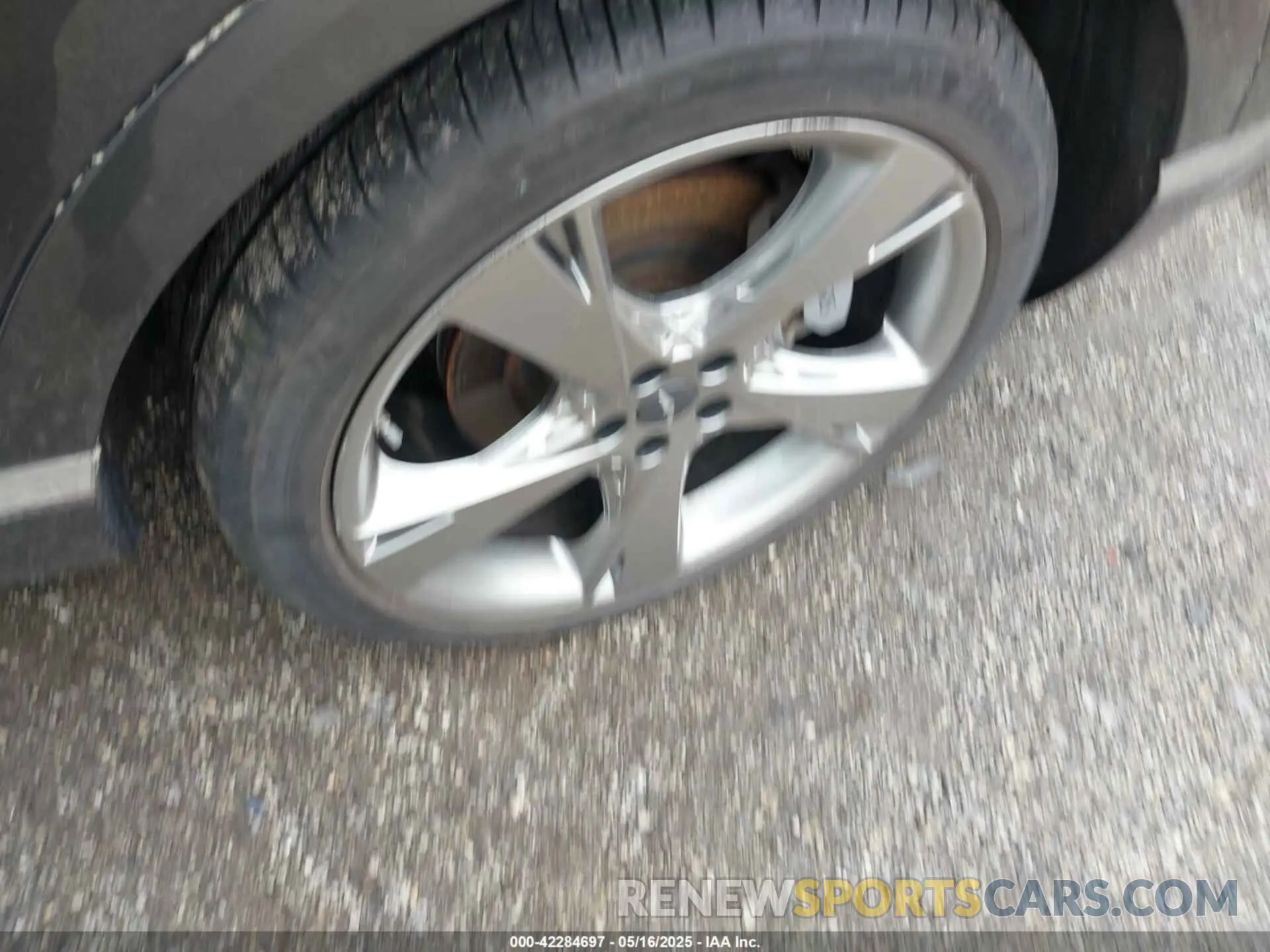 12 Фотография поврежденного автомобиля KMUHBDSB6PU102969 GENESIS GV80 2023