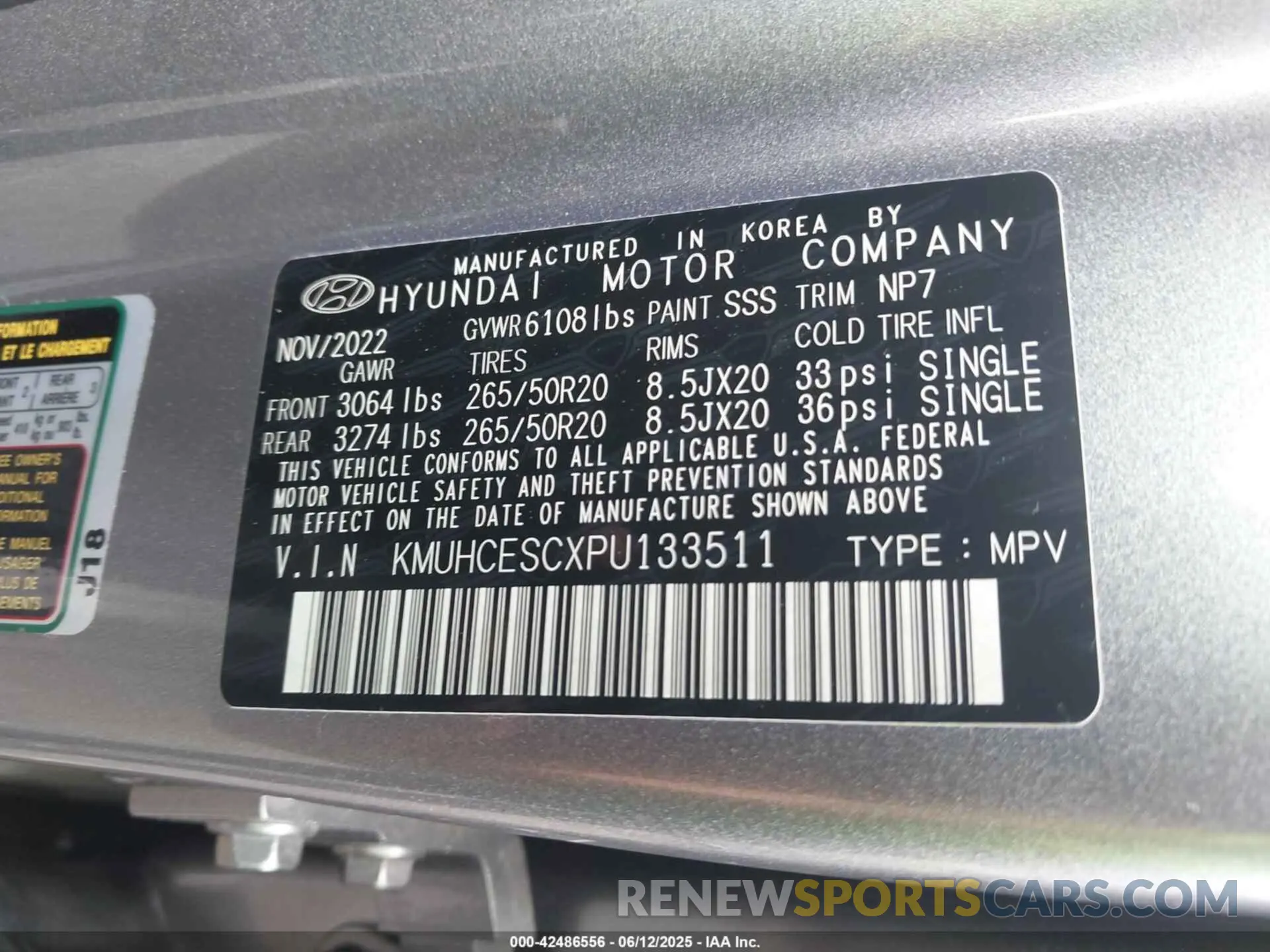 9 Photograph of a damaged car KMUHCESCXPU133511 GENESIS GV80 2023