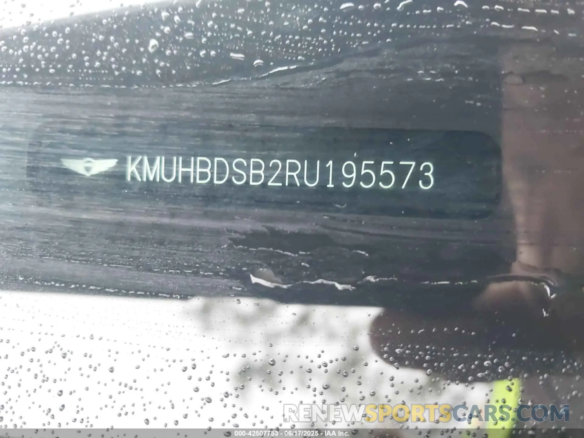 17 Фотография поврежденного автомобиля KMUHBDSB2RU195573 GENESIS GV80 2024
