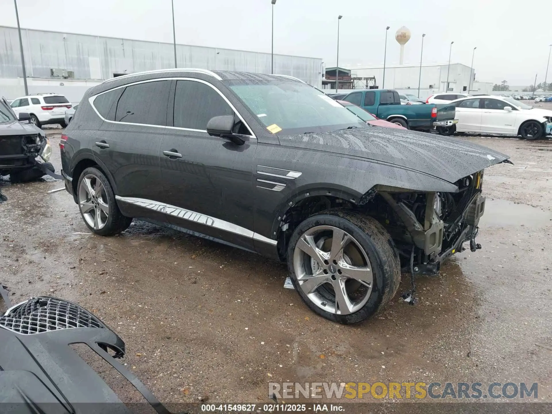 1 Photograph of a damaged car KMUHCESC9RU161139 GENESIS GV80 2024
