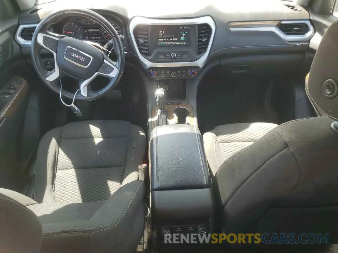 8 Photograph of a damaged car 1GKKNKLA0KZ118241 GMC ACADIA 2019