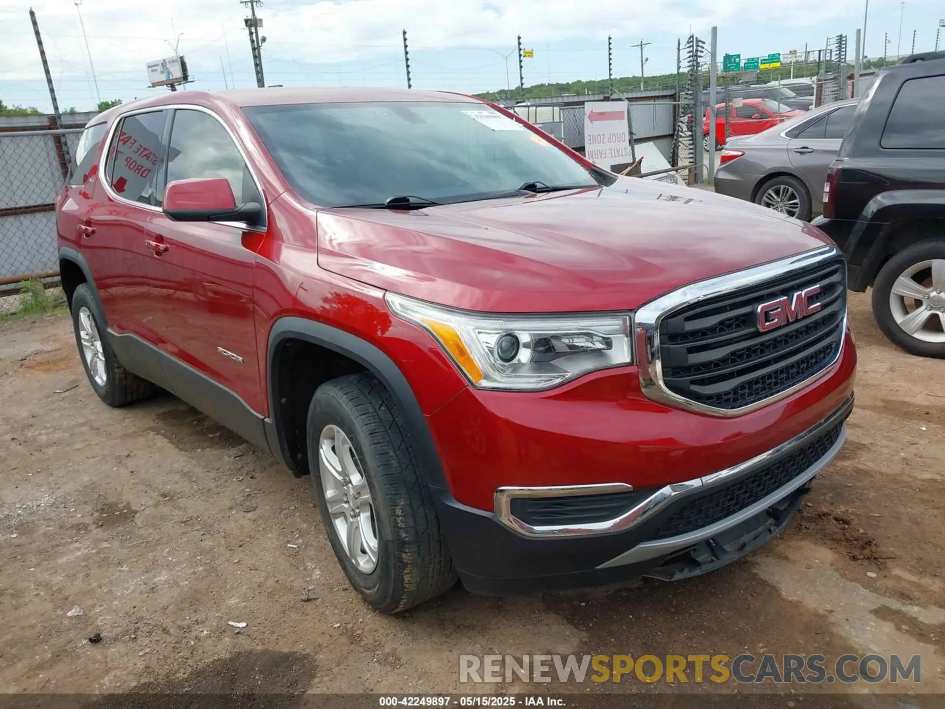 1 Photograph of a damaged car 1GKKNKLA0KZ287983 GMC ACADIA 2019