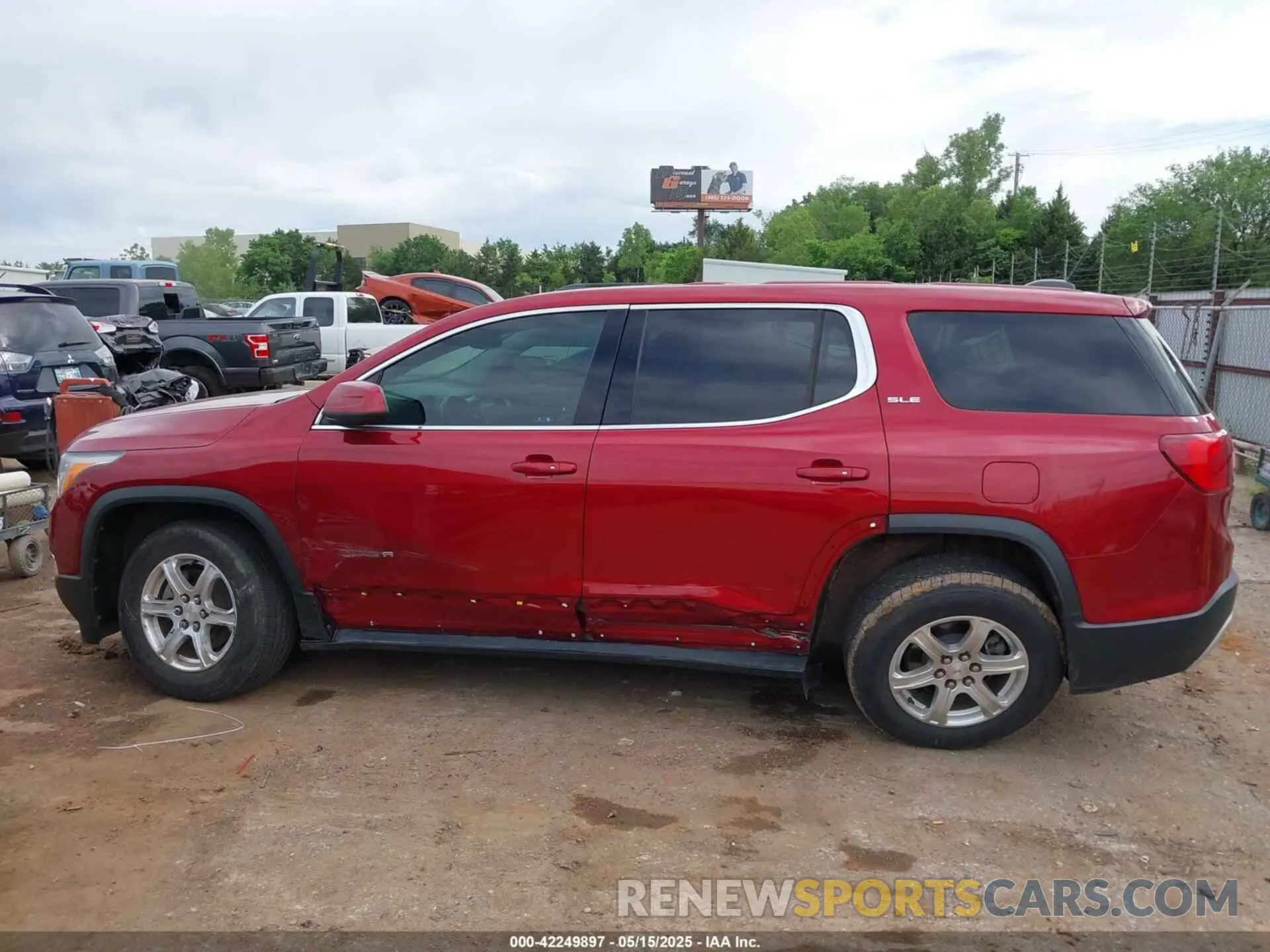 14 Photograph of a damaged car 1GKKNKLA0KZ287983 GMC ACADIA 2019