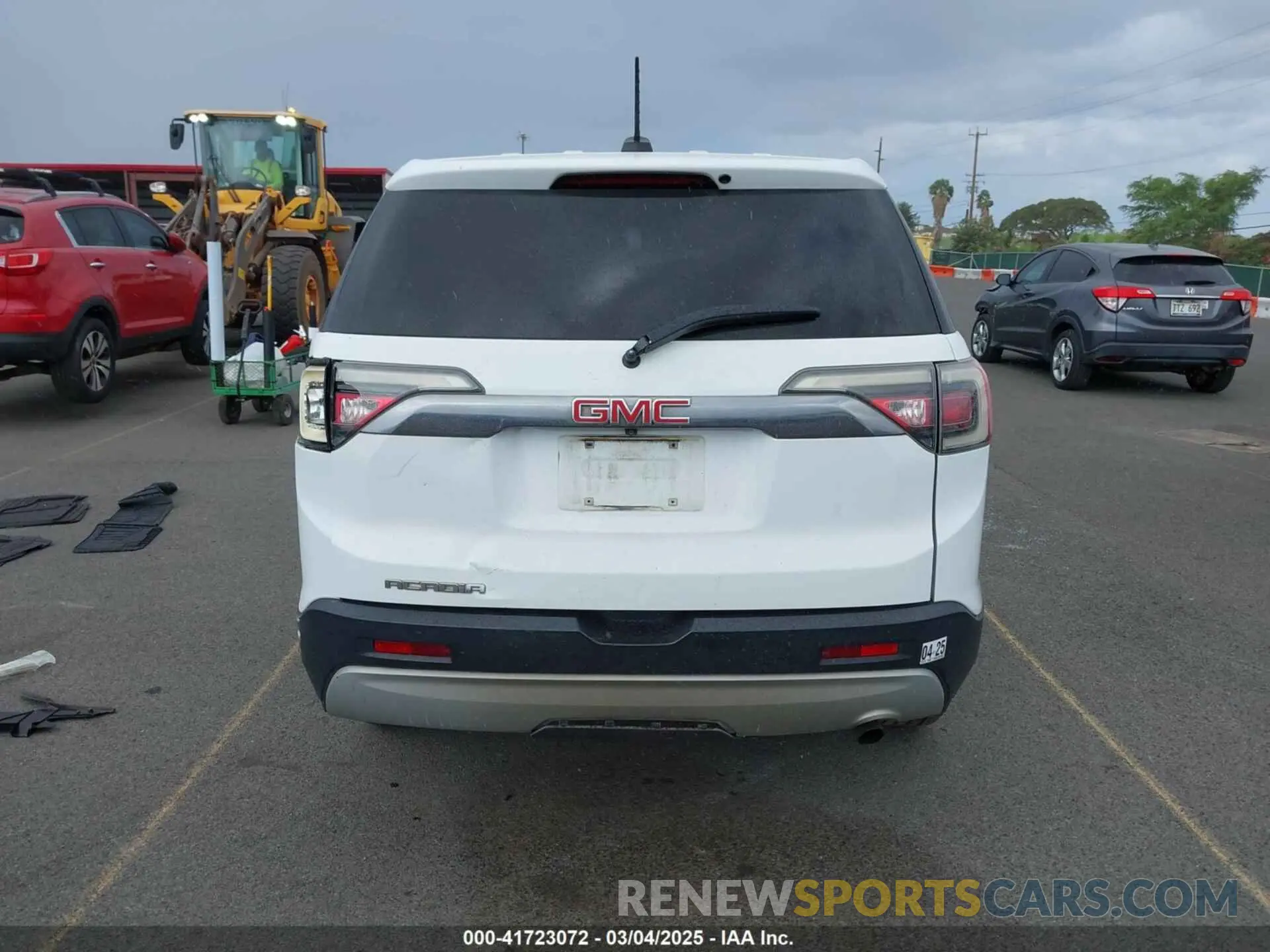 16 Photograph of a damaged car 1GKKNKLA2KZ180403 GMC ACADIA 2019