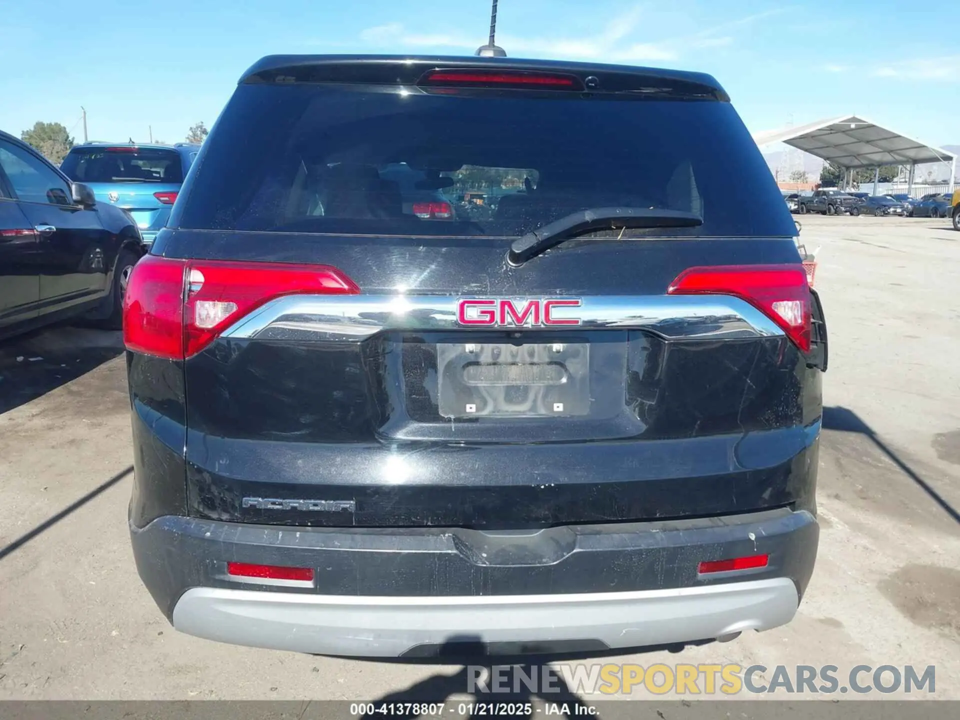 15 Photograph of a damaged car 1GKKNKLA2KZ293381 GMC ACADIA 2019