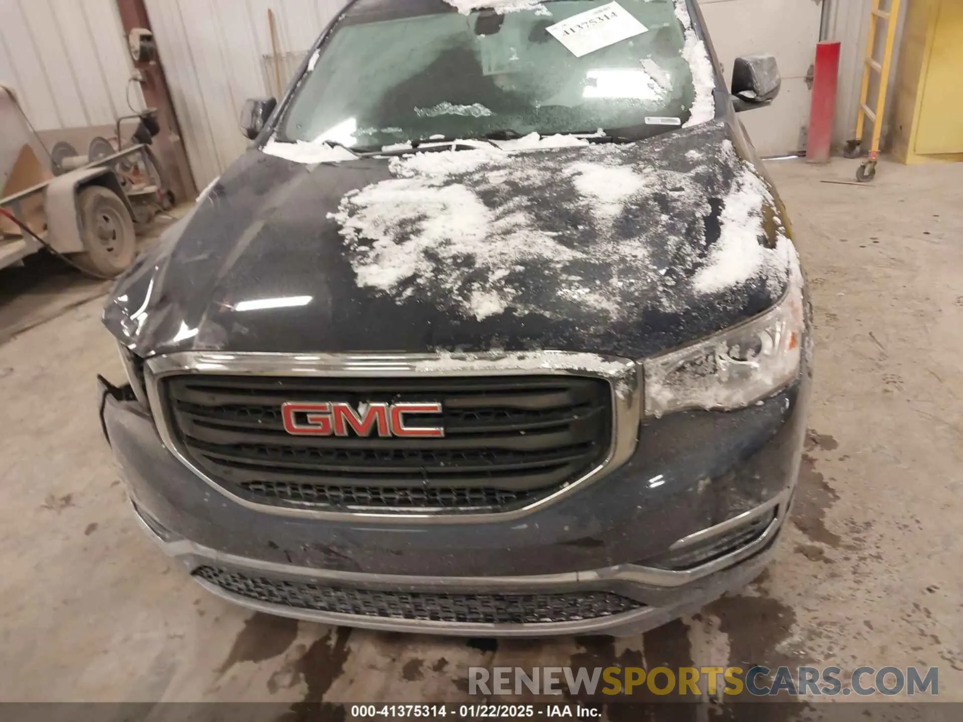 12 Photograph of a damaged car 1GKKNKLA4KZ233800 GMC ACADIA 2019