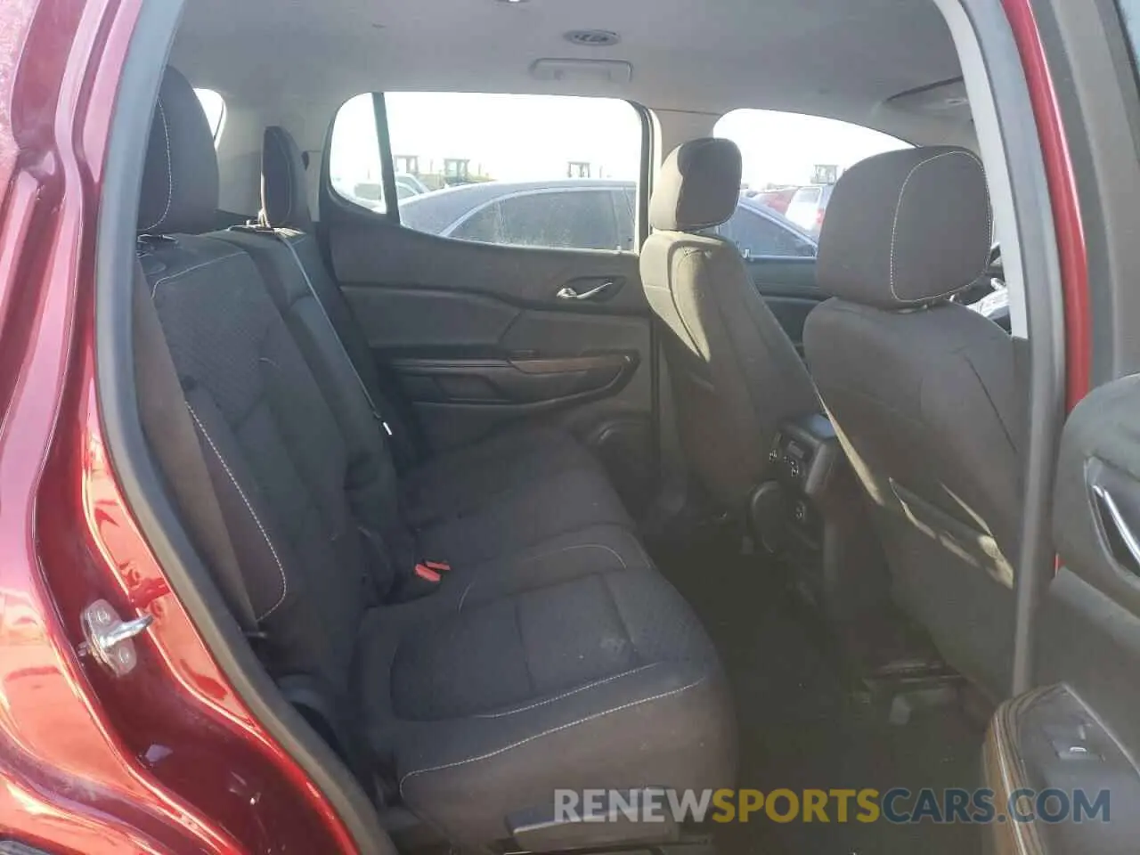 11 Photograph of a damaged car 1GKKNKLA5KZ159531 GMC ACADIA 2019