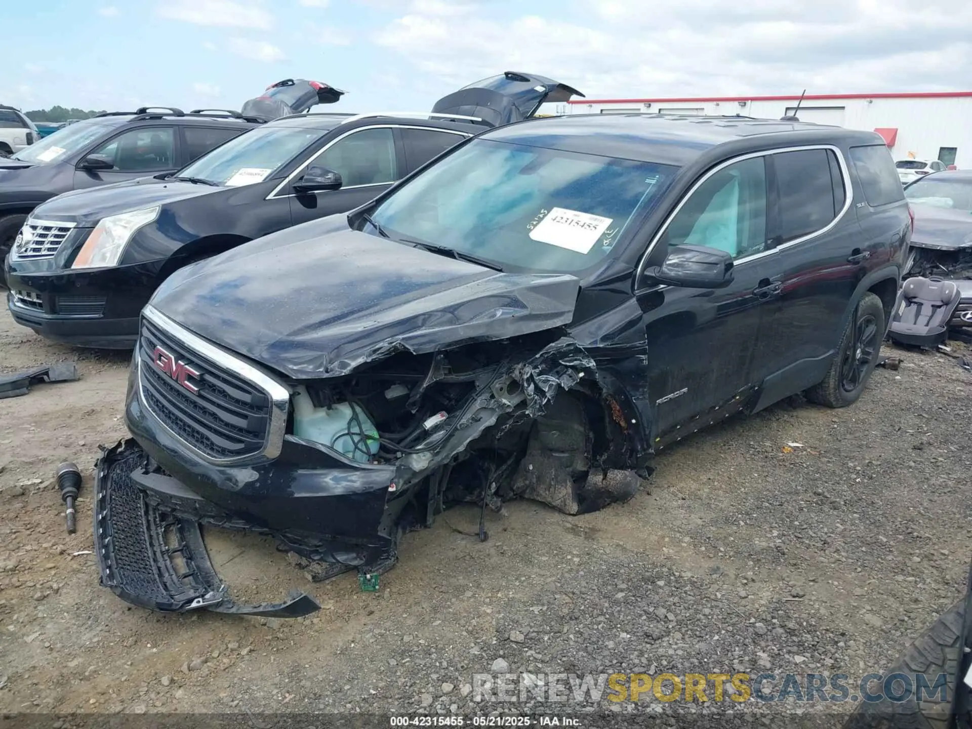 2 Photograph of a damaged car 1GKKNKLA5KZ299272 GMC ACADIA 2019