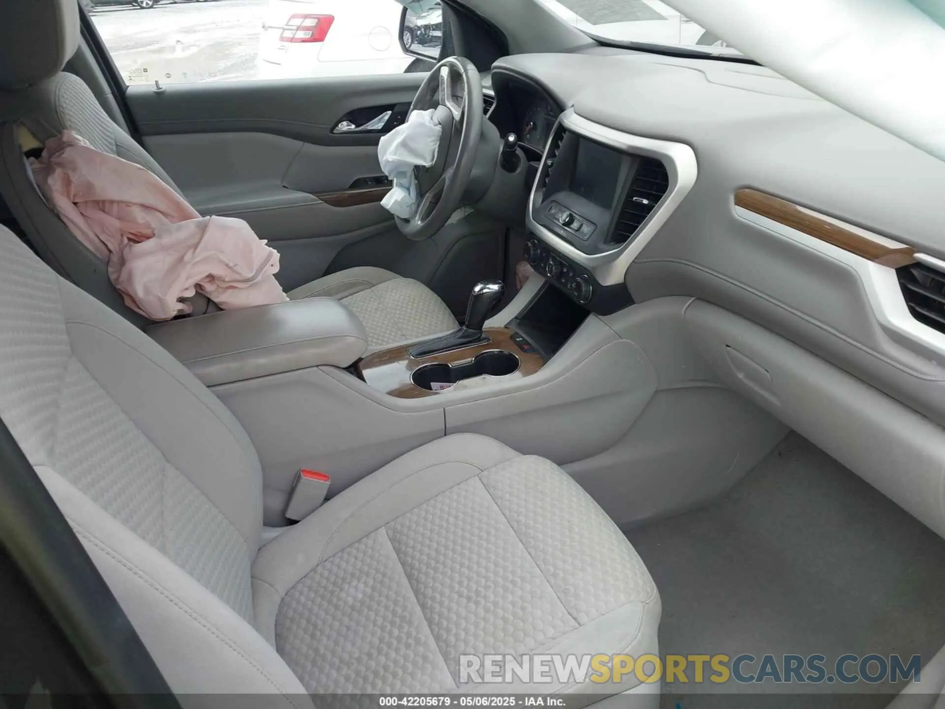 5 Фотография поврежденного автомобиля 1GKKNKLA8KZ255802 GMC ACADIA 2019
