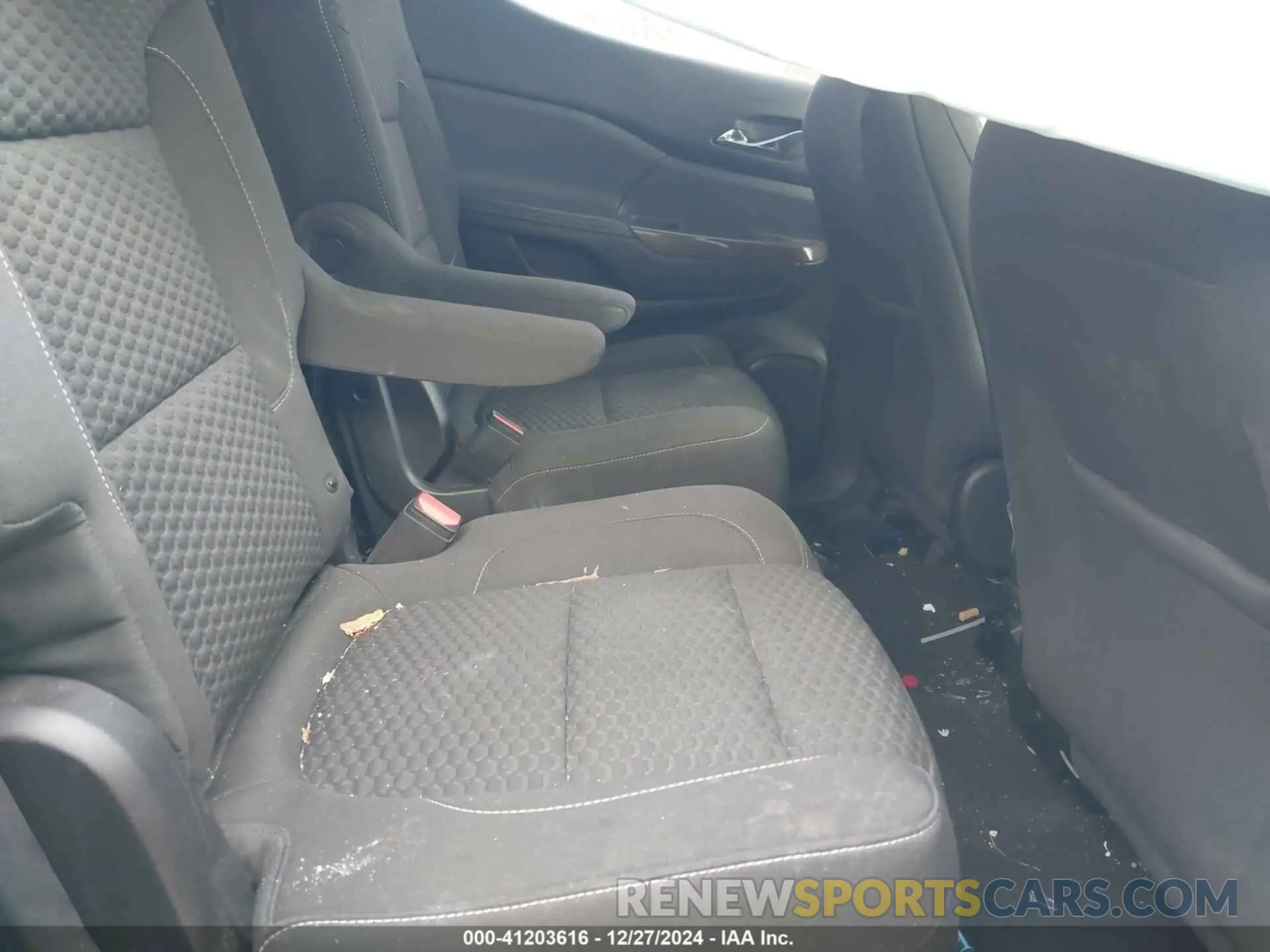 8 Фотография поврежденного автомобиля 1GKKNLLA1KZ129822 GMC ACADIA 2019