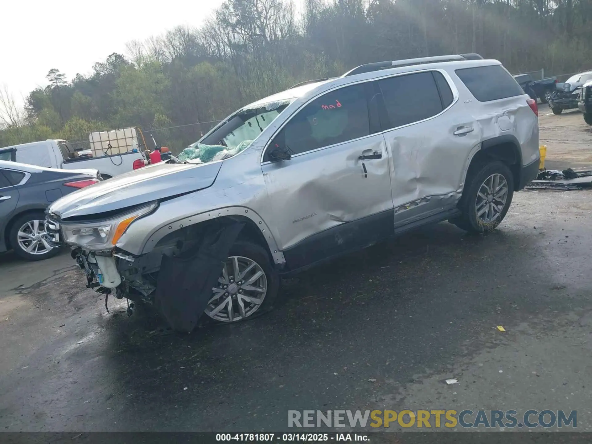 2 Photograph of a damaged car 1GKKNLLAXKZ190604 GMC ACADIA 2019